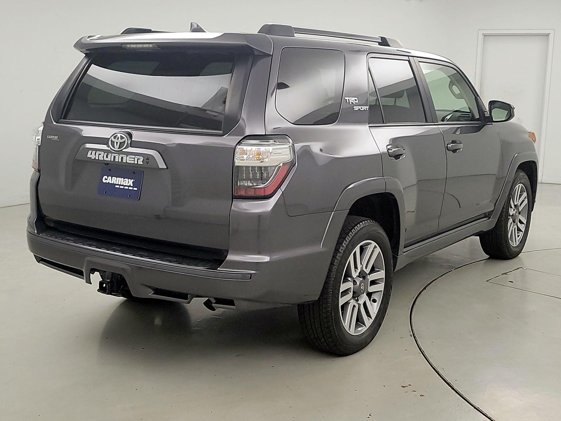 Thumbnail: 2022 Toyota 4Runner - 5