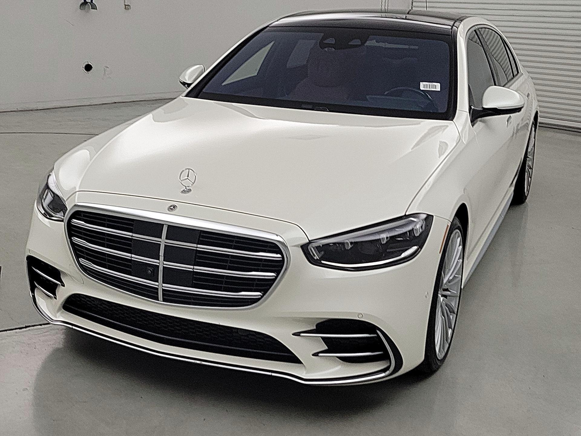 Thumbnail: 2021 Mercedes-Benz S-Class - 3