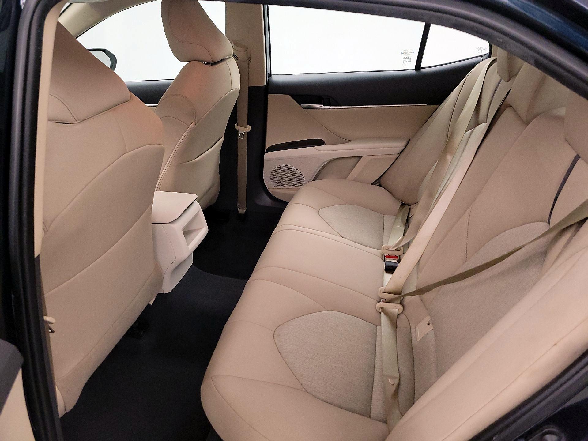 Thumbnail: 2021 Toyota Camry - 19