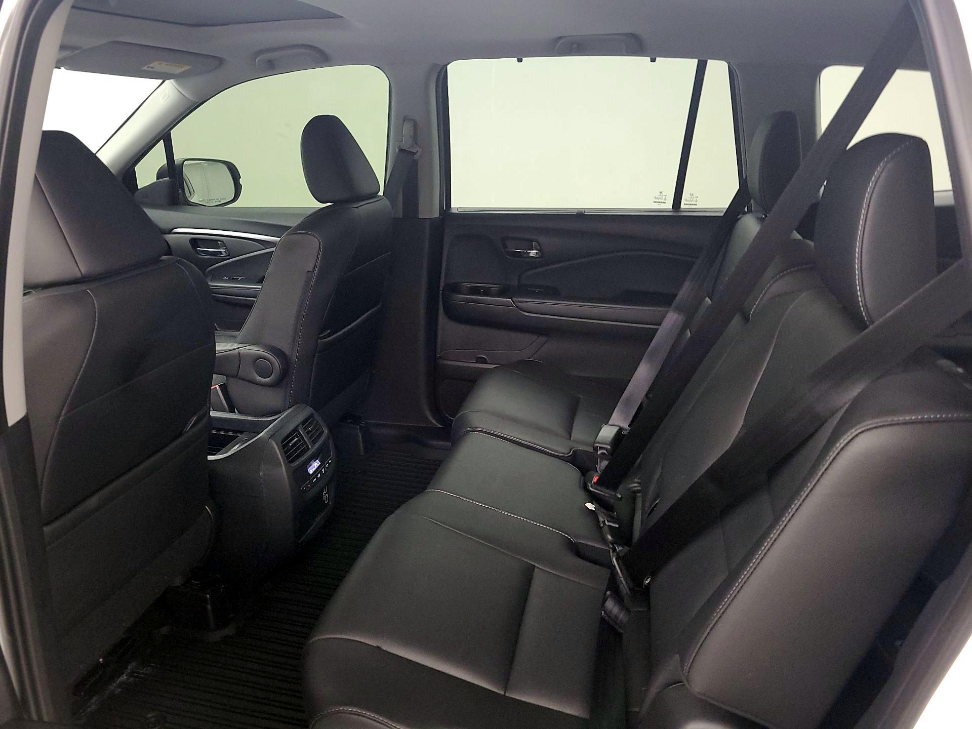 Thumbnail: 2022 Honda Pilot - 20