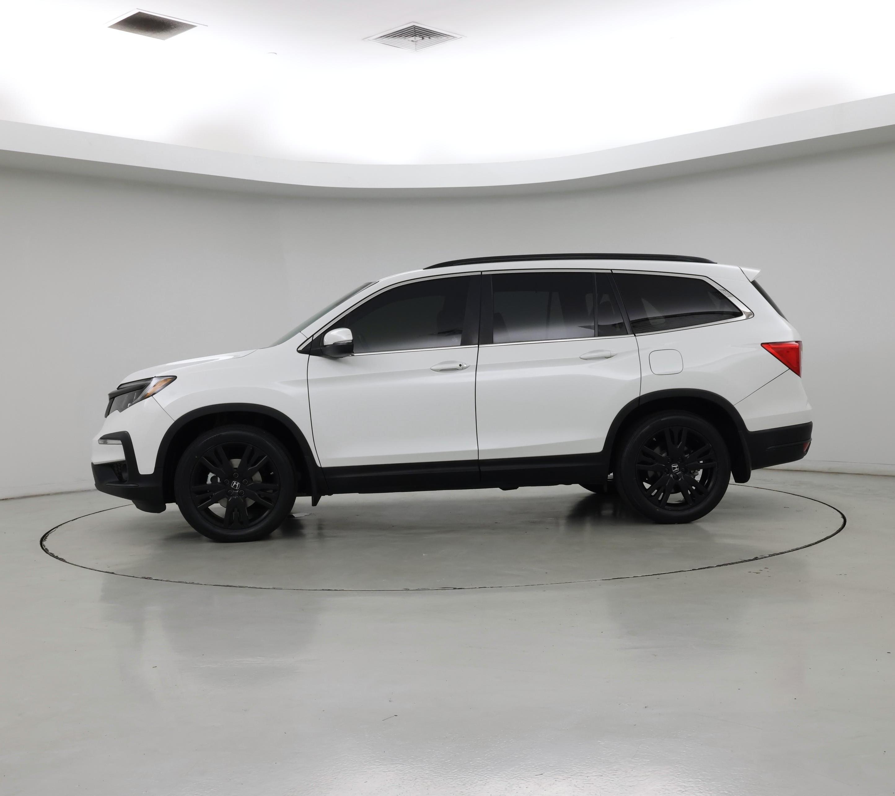Thumbnail: 2022 Honda Pilot - 3