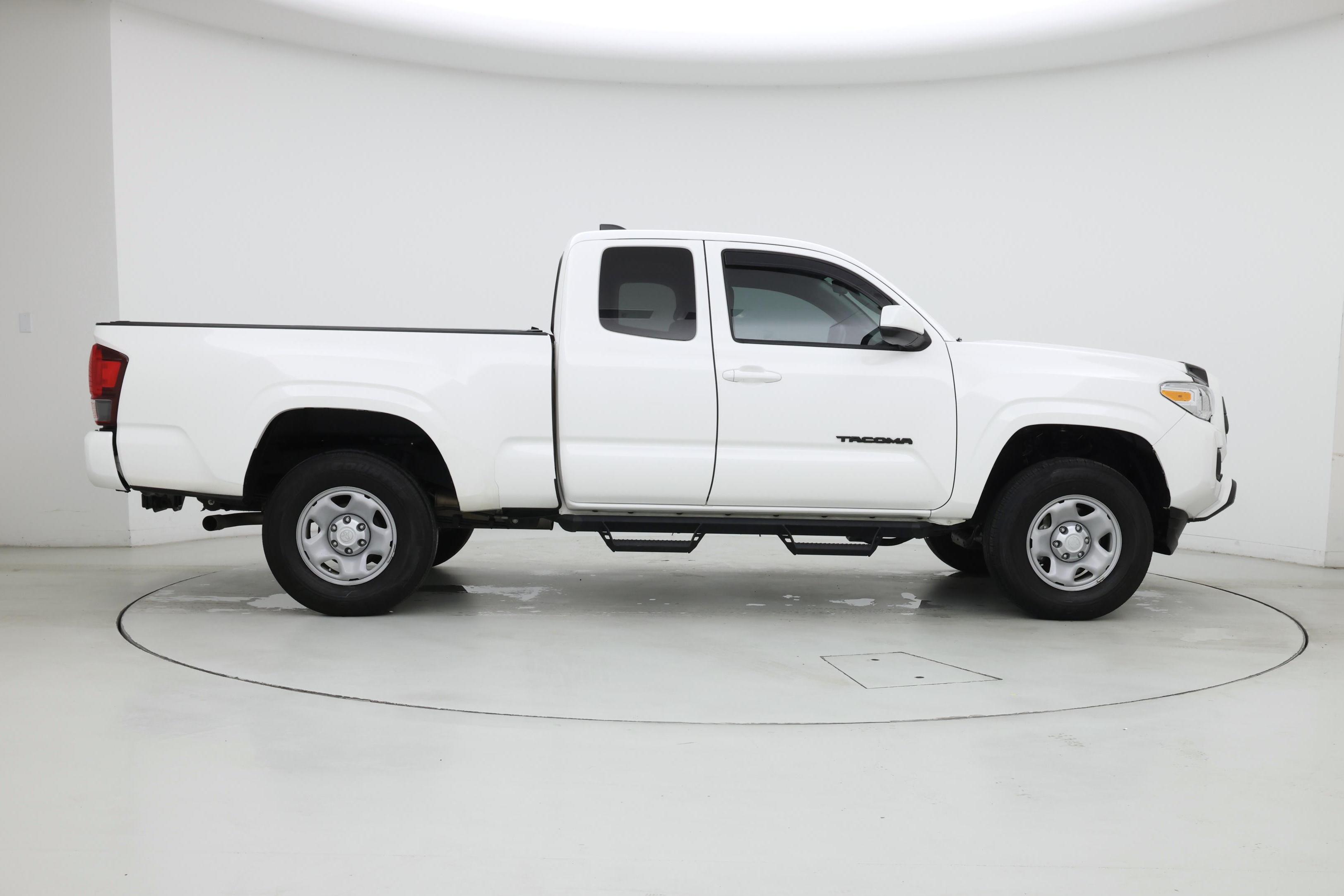 Thumbnail: 2023 Toyota Tacoma - 7