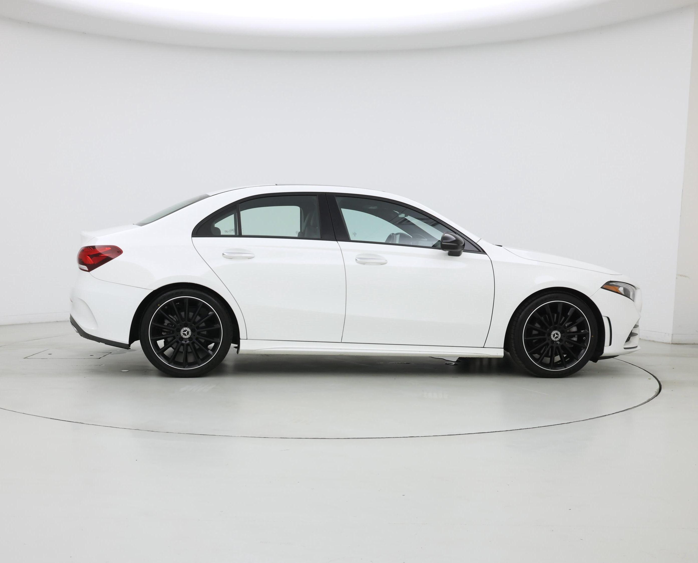 Thumbnail: 2021 Mercedes-Benz A-Class - 7