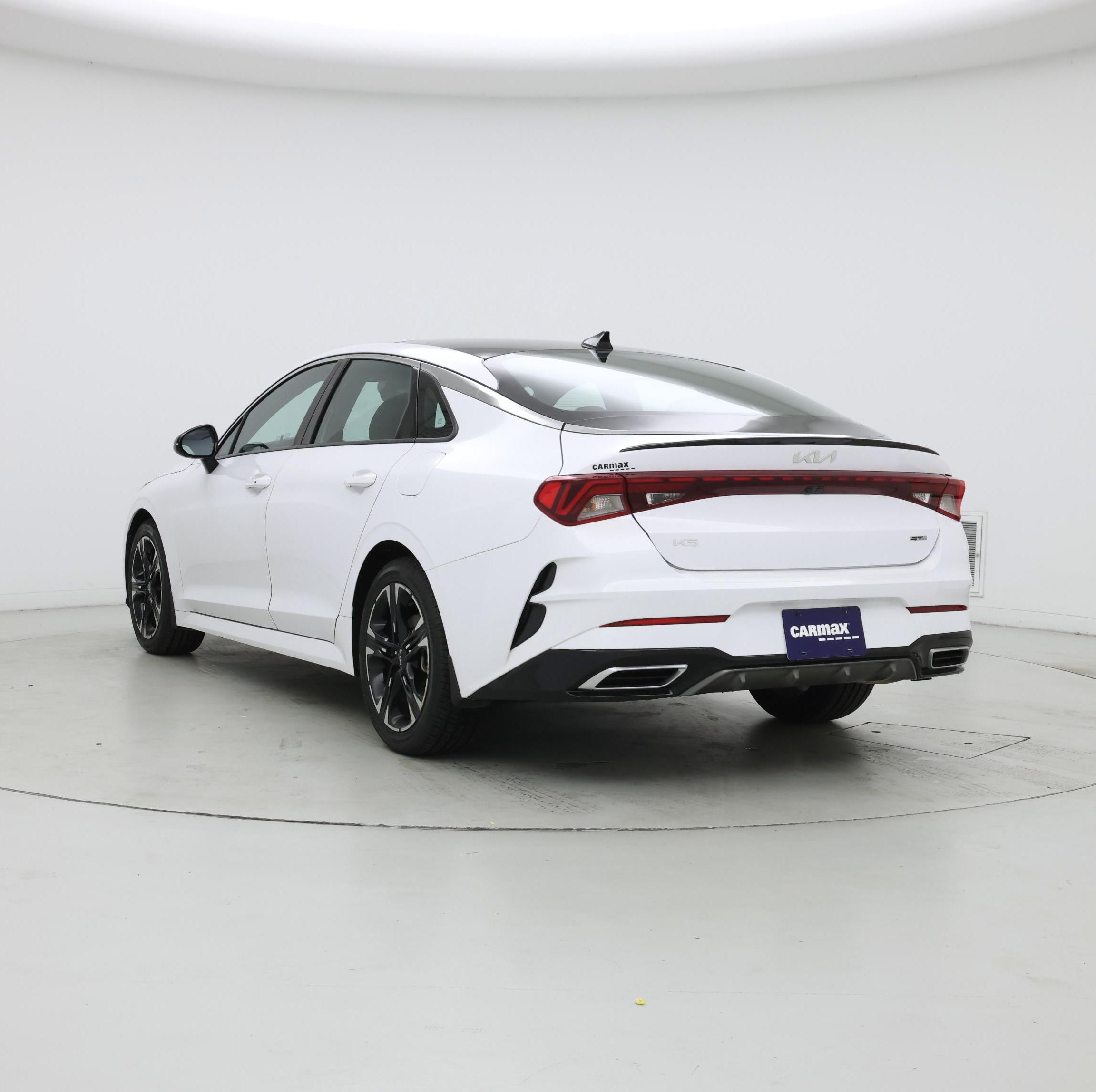 Thumbnail: 2023 Kia K5 - 2