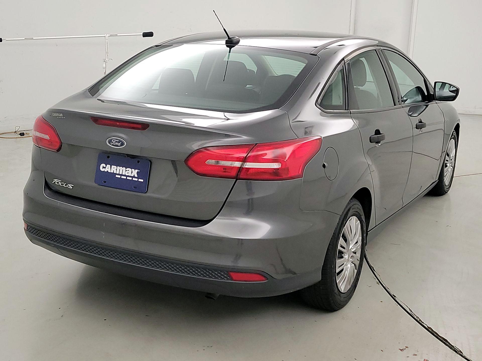Thumbnail: 2018 Ford Focus - 5