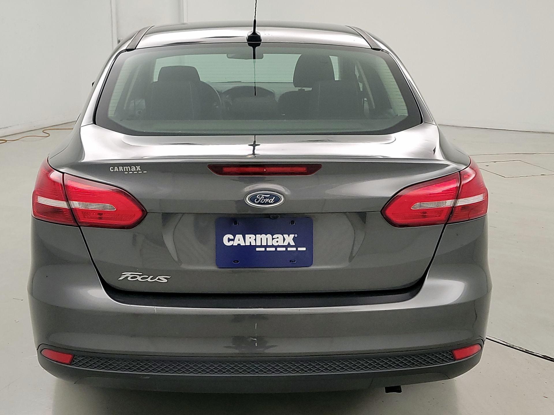 Thumbnail: 2018 Ford Focus - 6