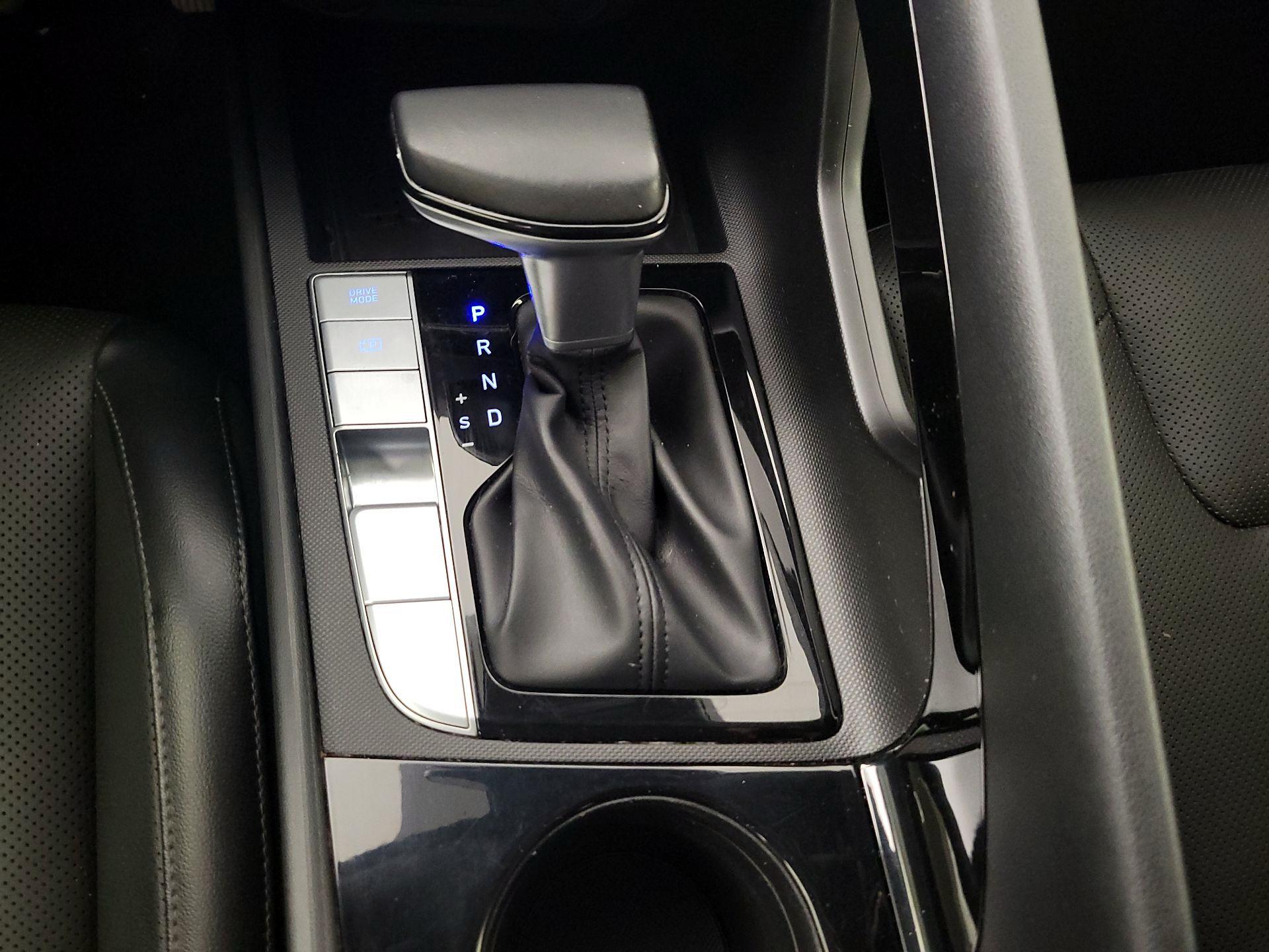 Thumbnail: 2021 Hyundai Elantra - 16