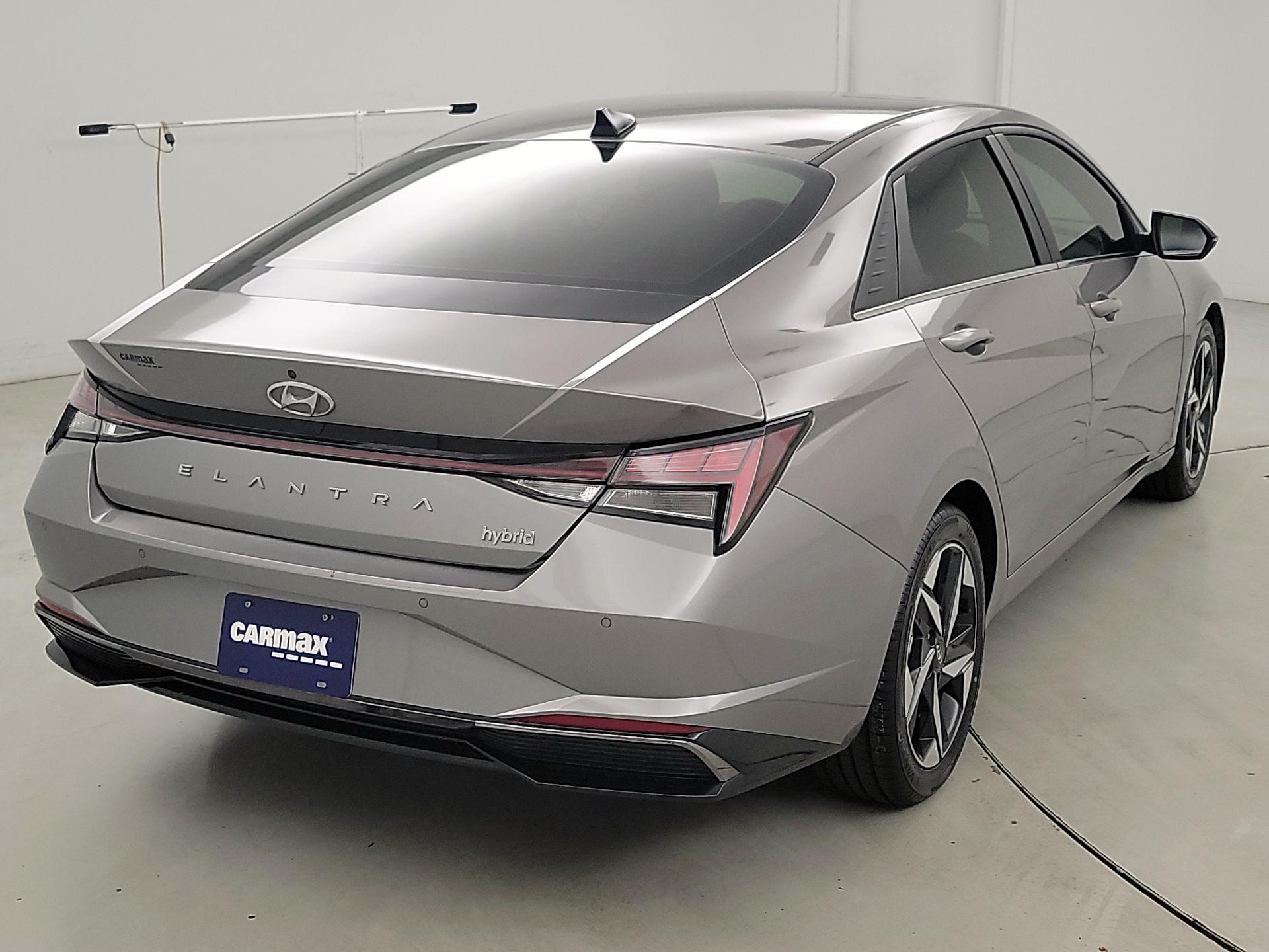 Thumbnail: 2021 Hyundai Elantra - 5