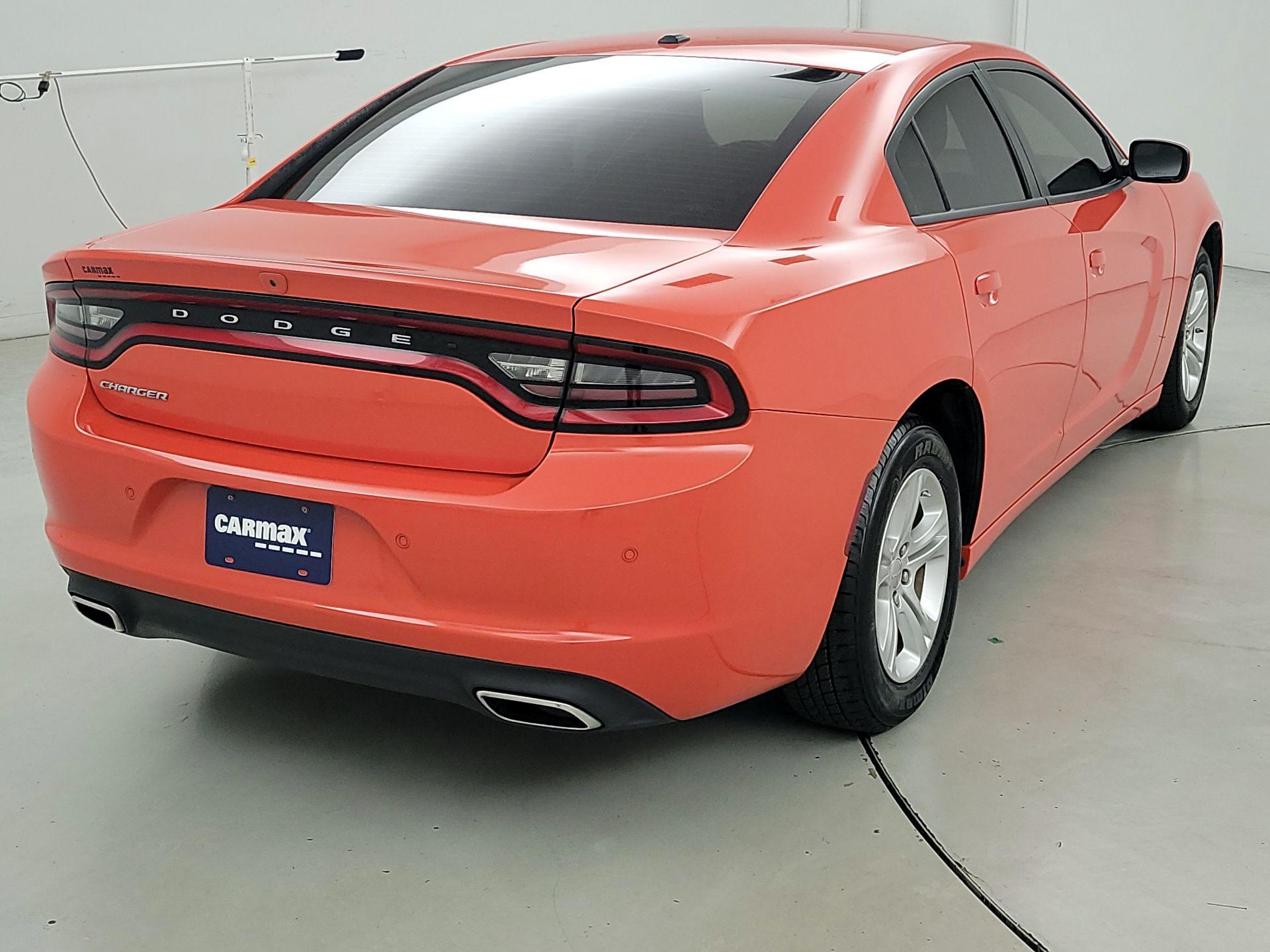 Thumbnail: 2022 Dodge Charger - 5