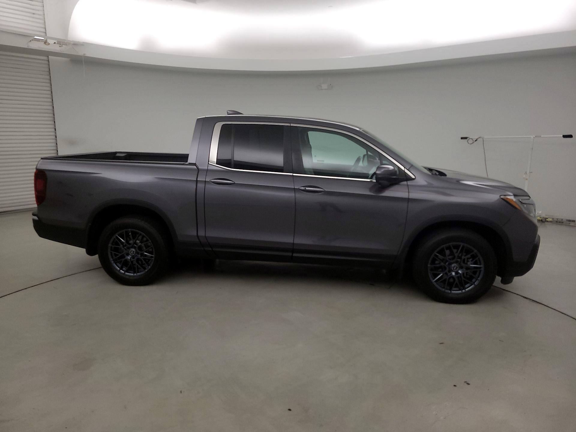 Thumbnail: 2019 Honda Ridgeline - 4