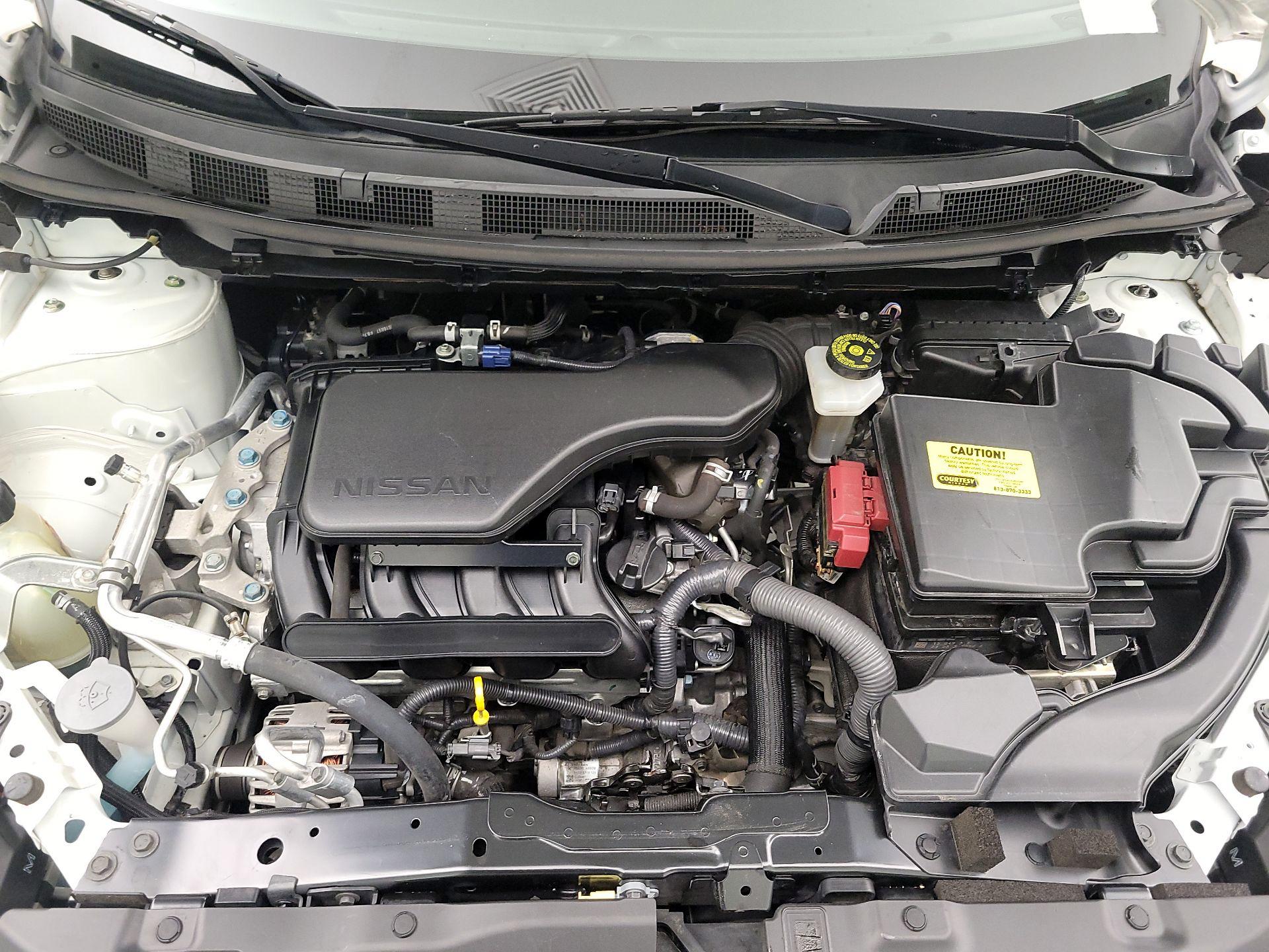Thumbnail: 2019 Nissan Rogue Sport - 19