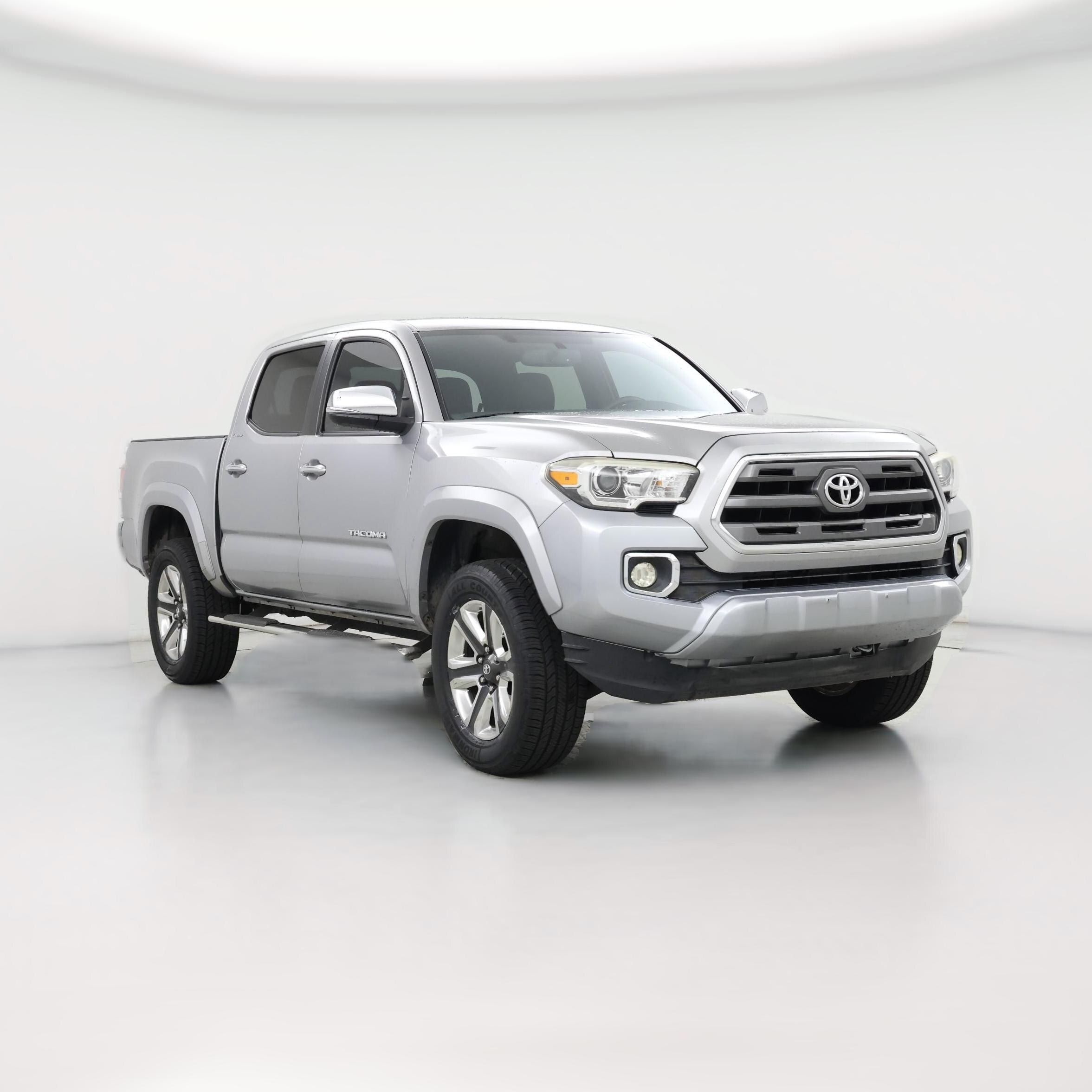 Thumbnail: 2016 Toyota Tacoma - 1