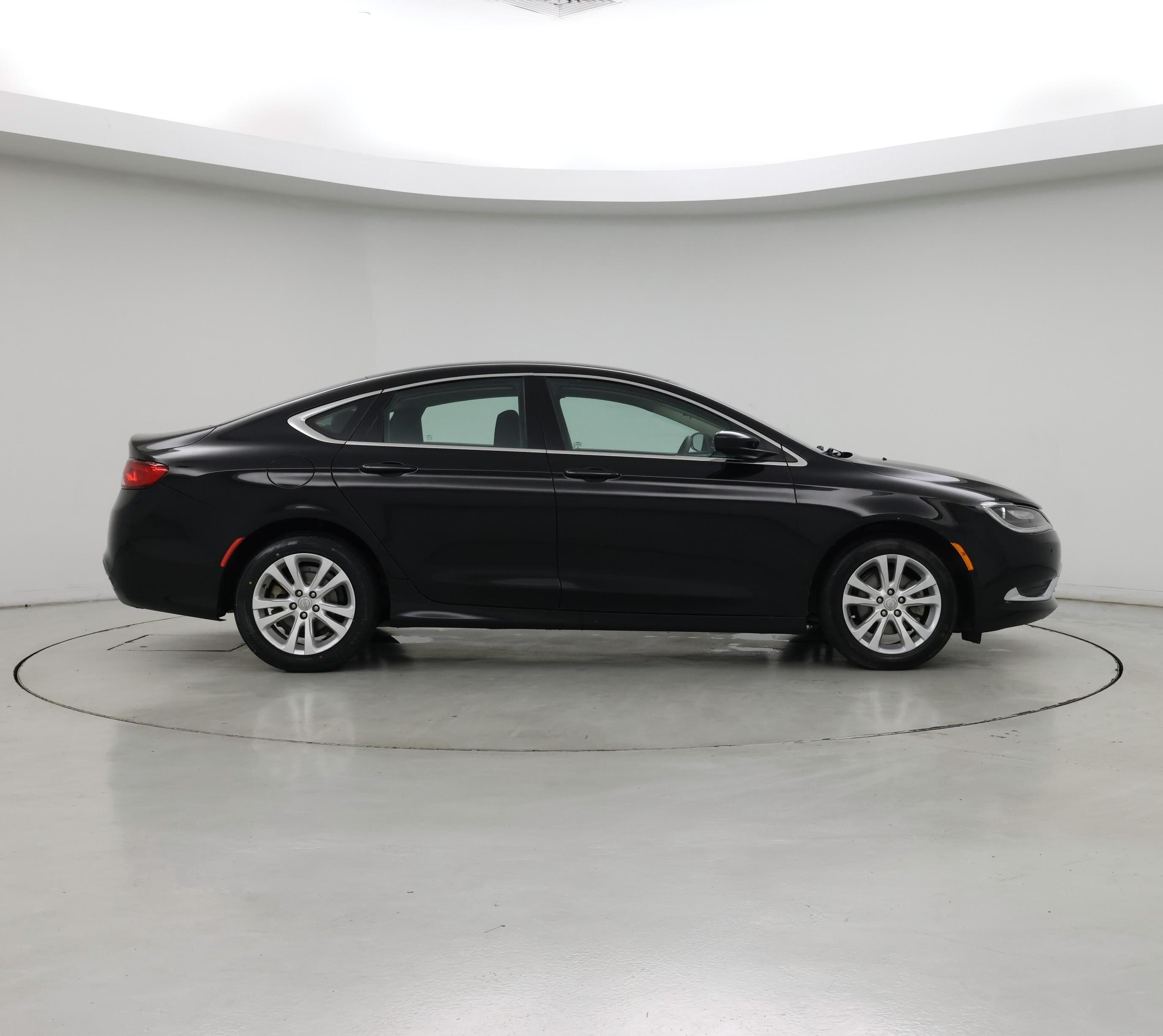 Thumbnail: 2015 Chrysler 200 - 7