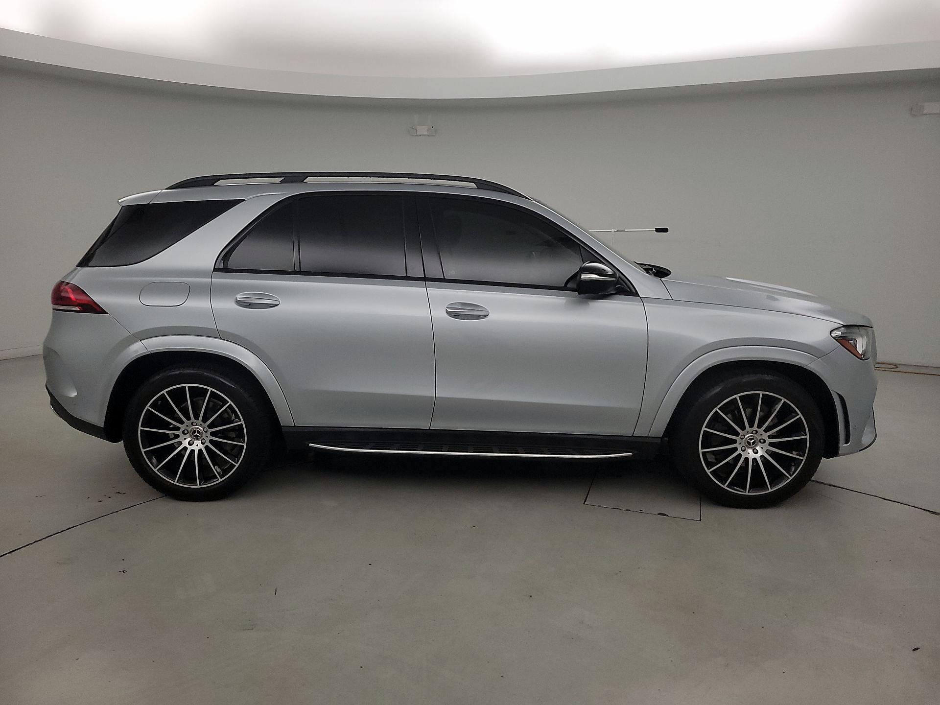 Thumbnail: 2023 Mercedes-Benz GLE - 4