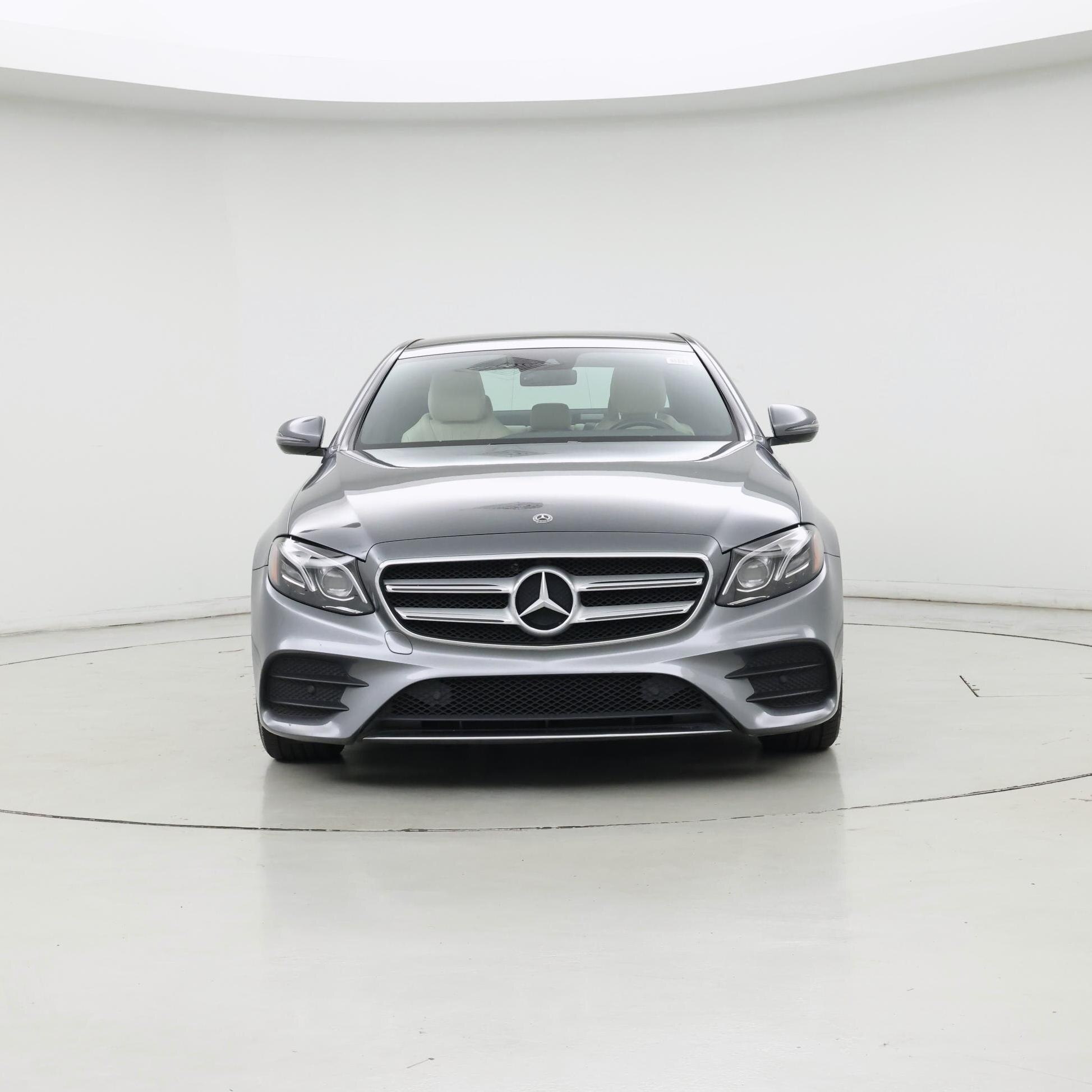 Thumbnail: 2019 Mercedes-Benz E-Class - 5