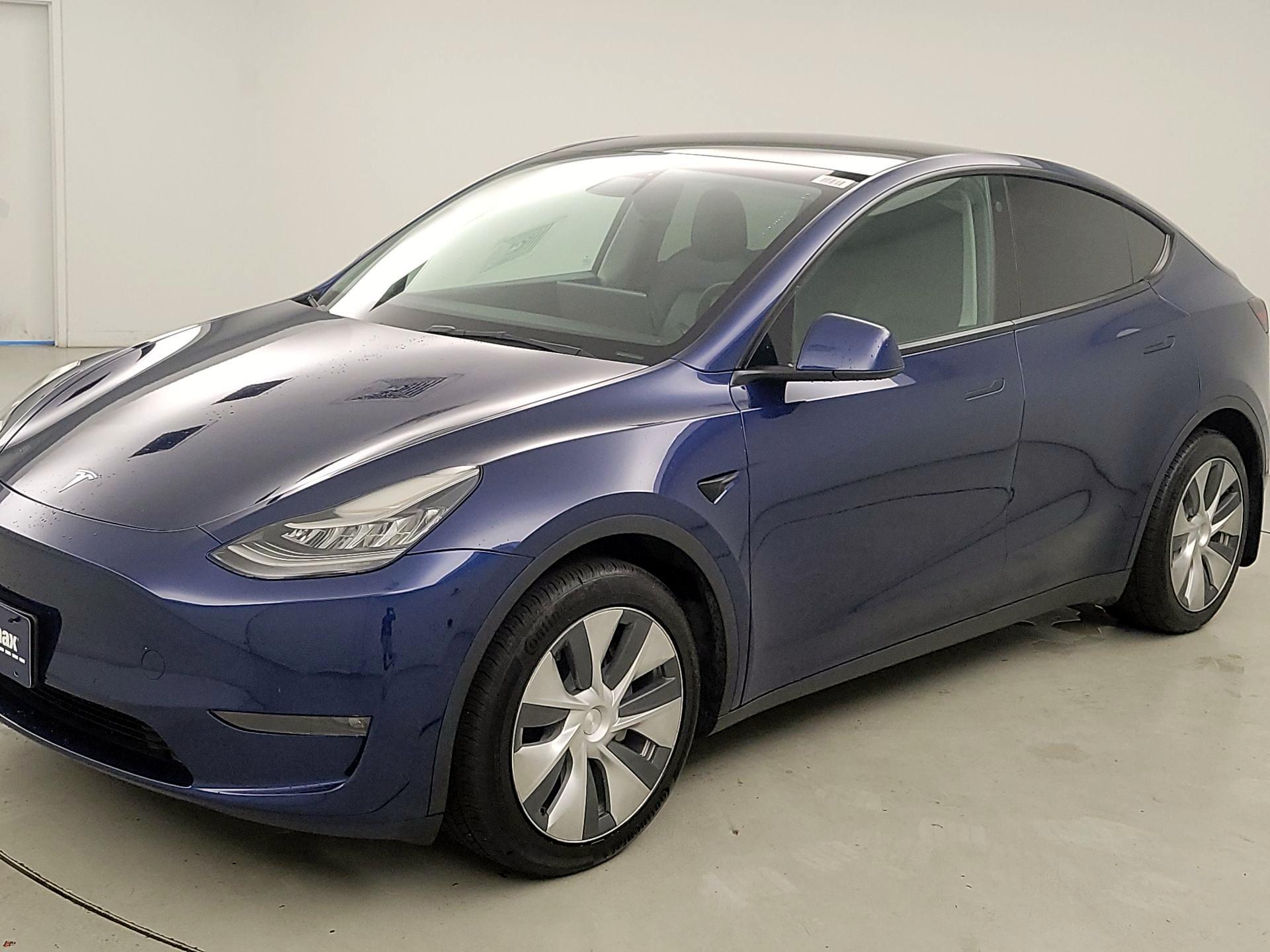 Thumbnail: 2022 Tesla Model Y - 3