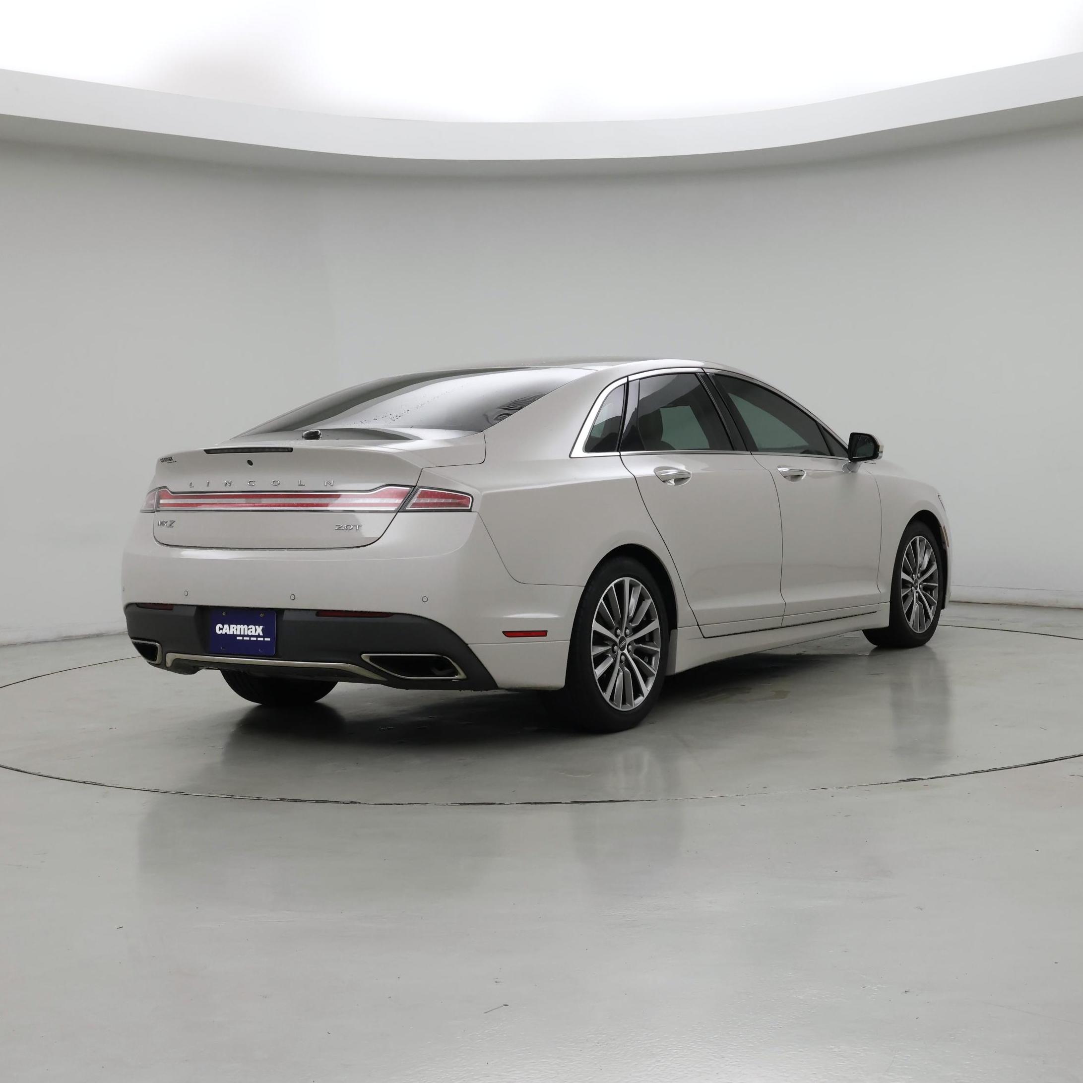 Thumbnail: 2020 Lincoln MKZ - 8