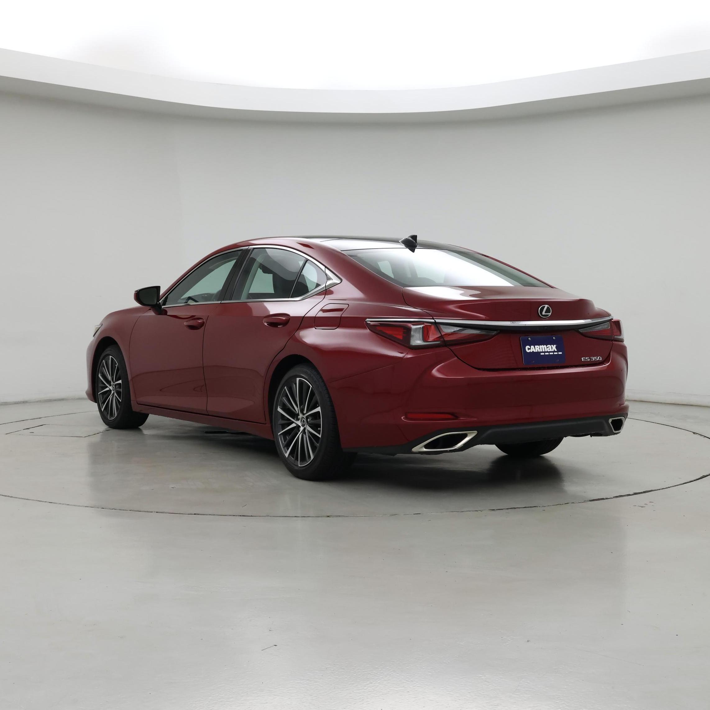Thumbnail: 2022 Lexus ES - 2
