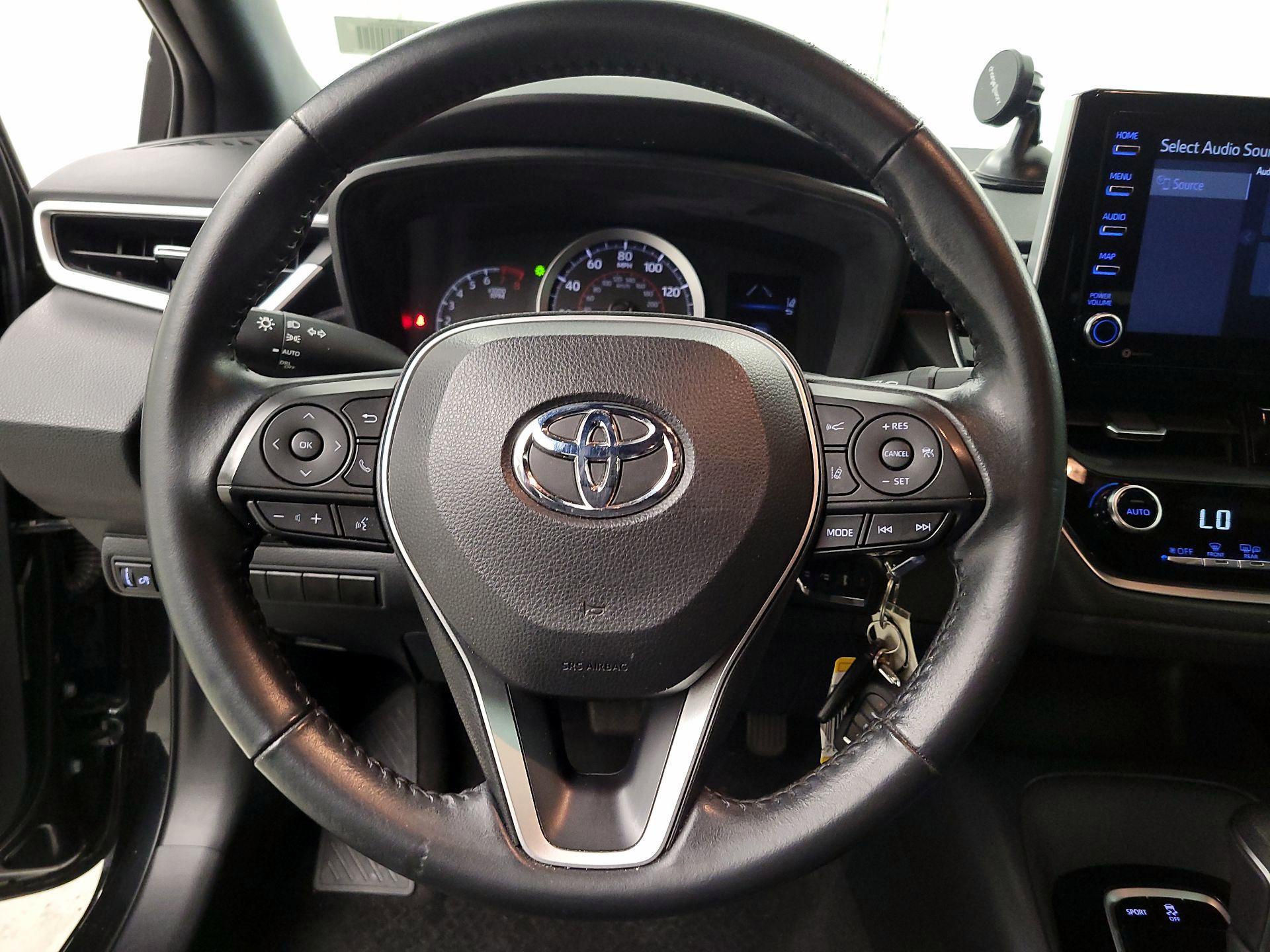 Thumbnail: 2021 Toyota Corolla - 10