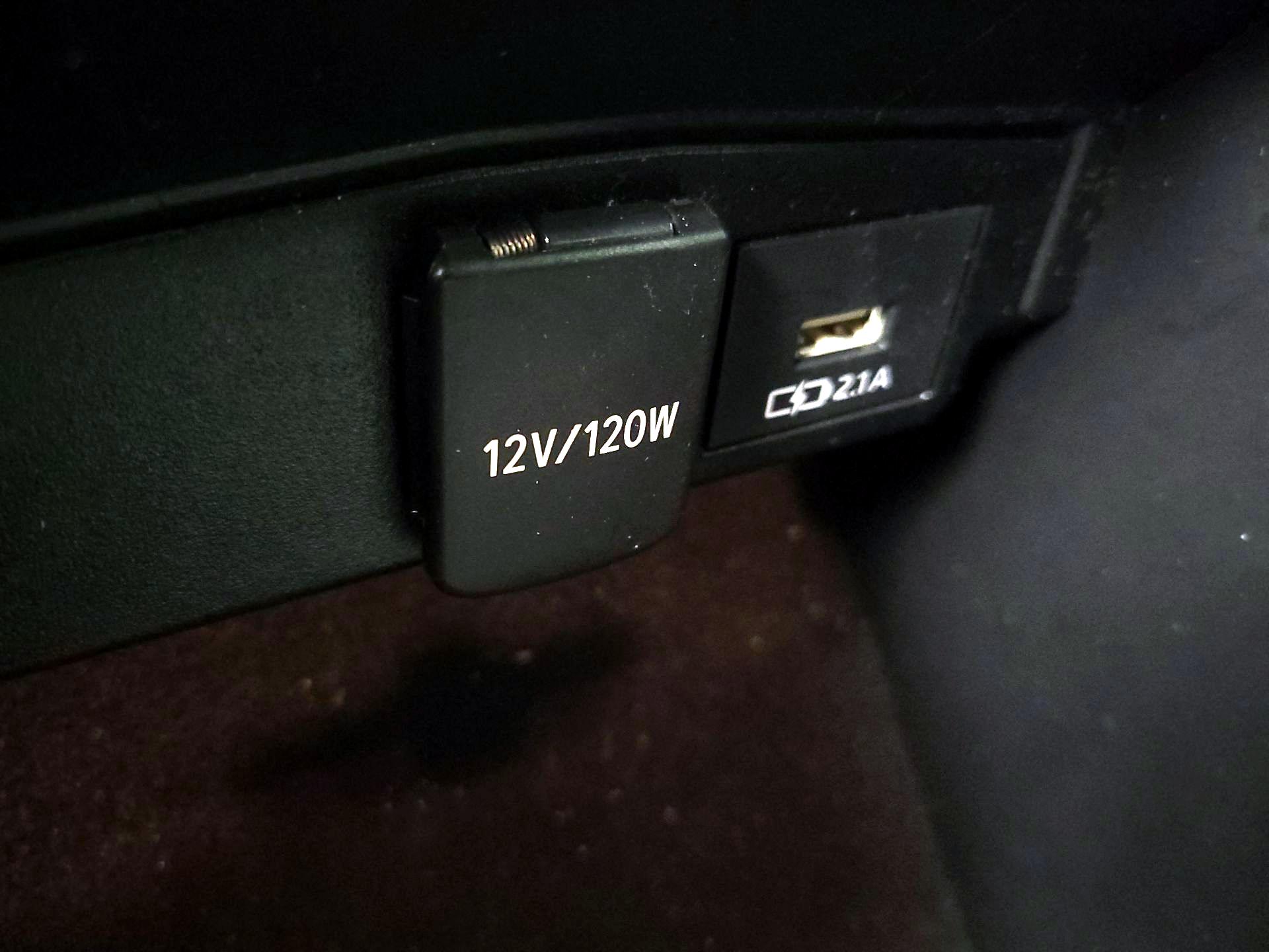 Thumbnail: 2021 Toyota Corolla - 18