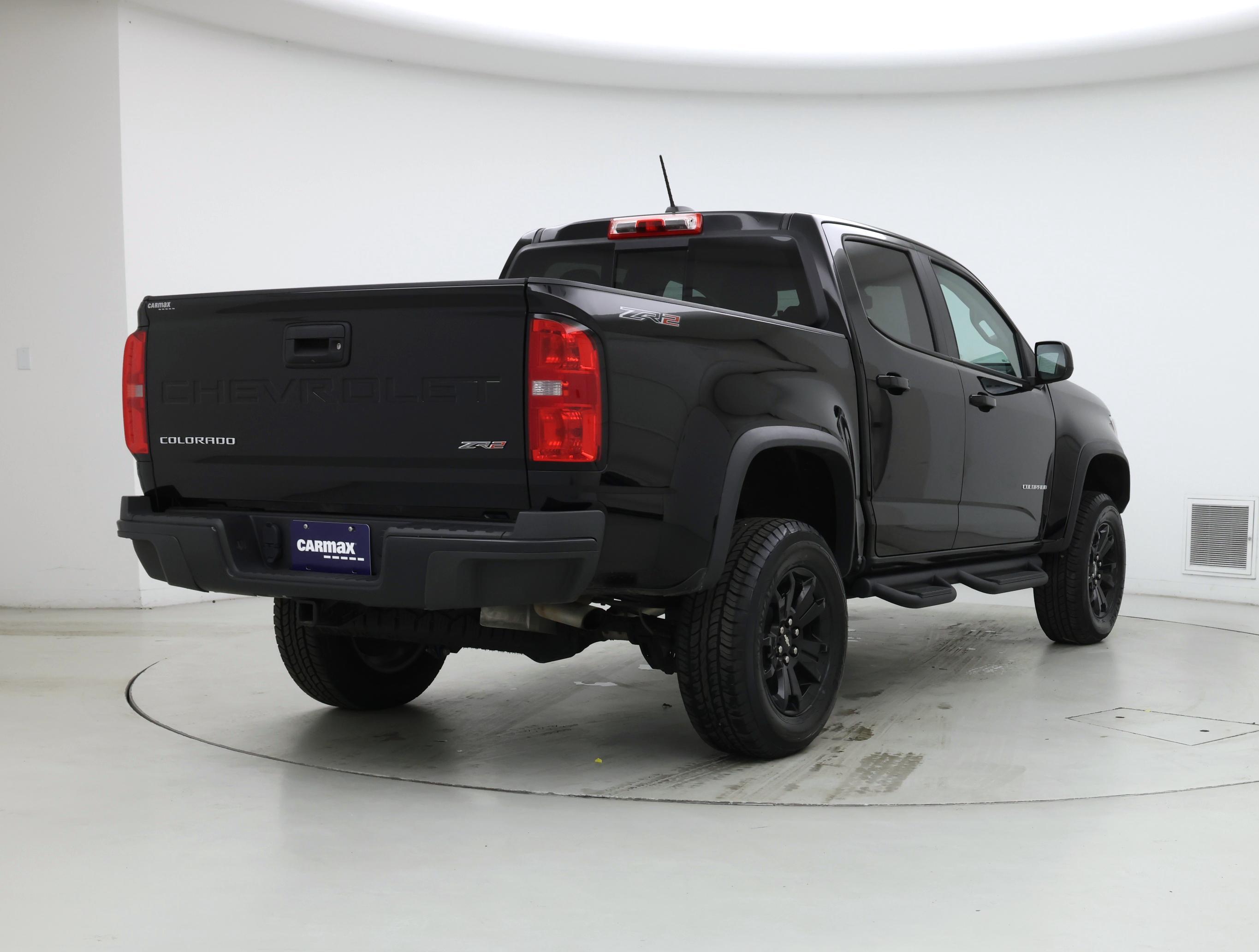 Thumbnail: 2022 Chevrolet Colorado - 8