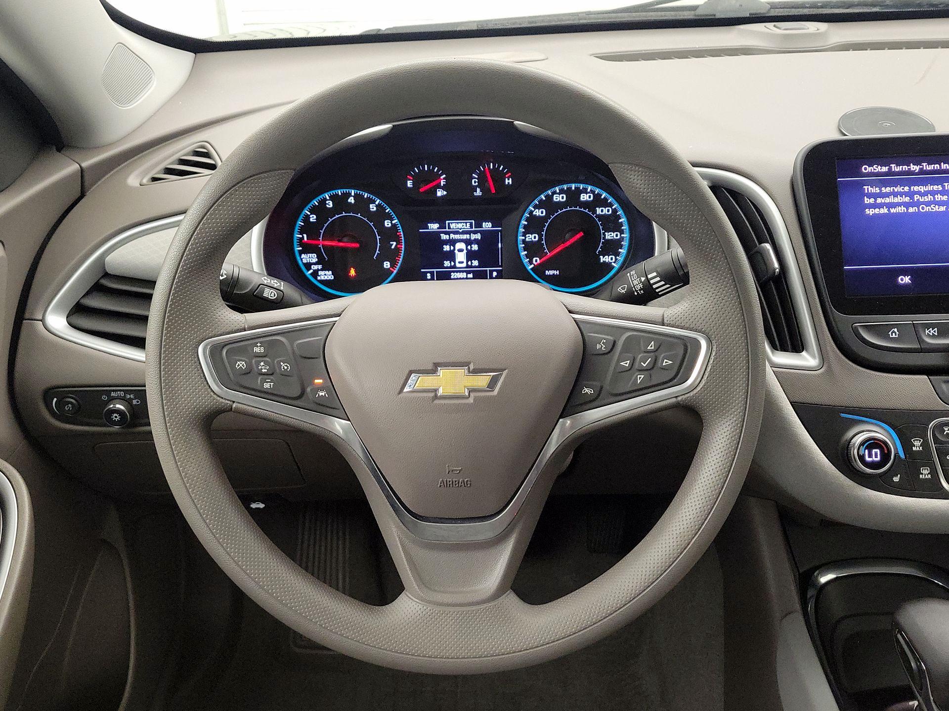 Thumbnail: 2023 Chevrolet Malibu - 10