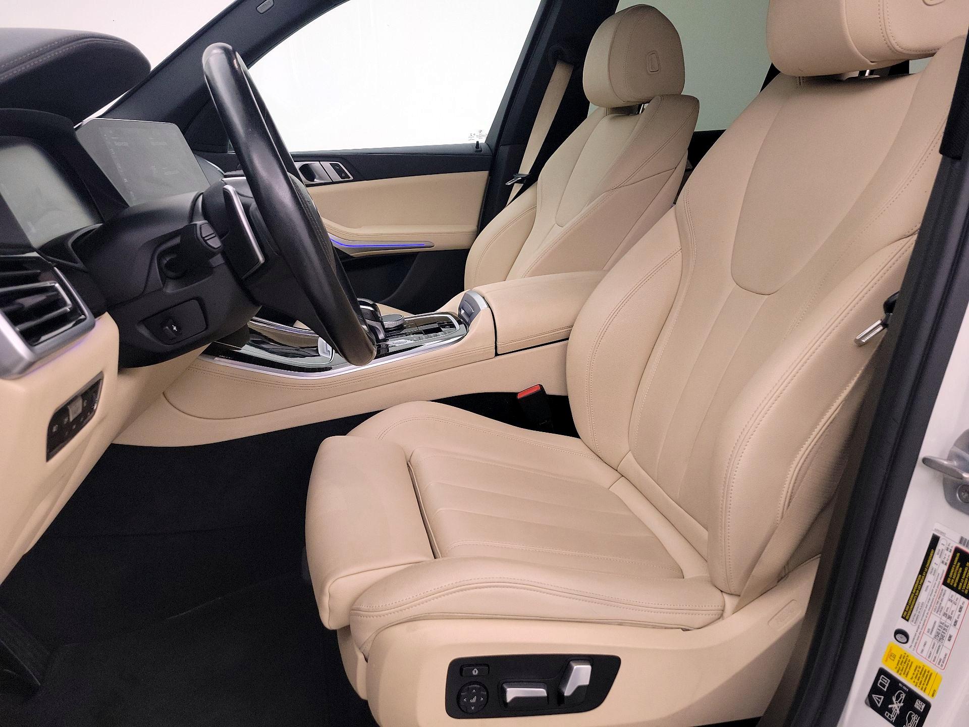 Thumbnail: 2020 BMW X5 - 11