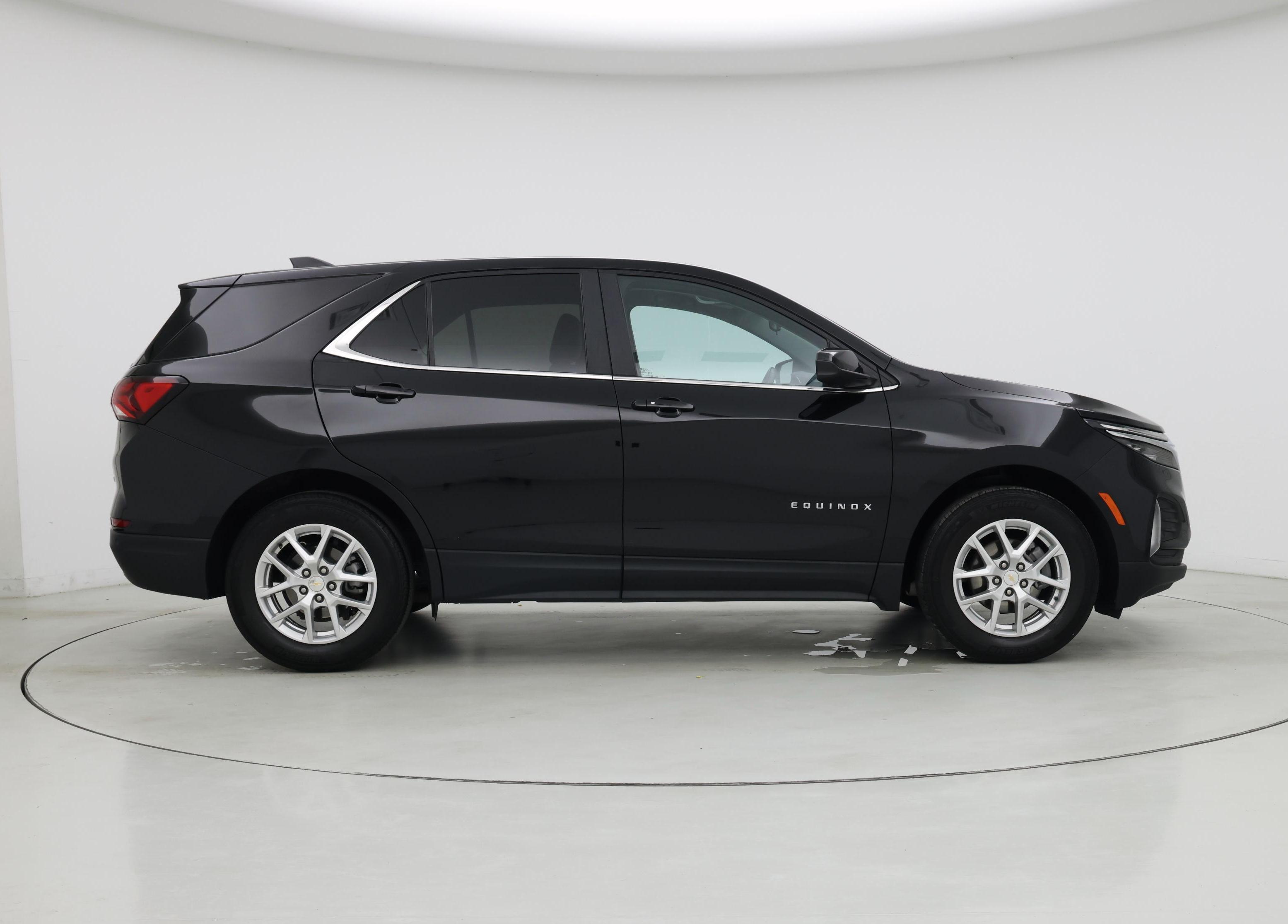 Thumbnail: 2023 Chevrolet Equinox - 7