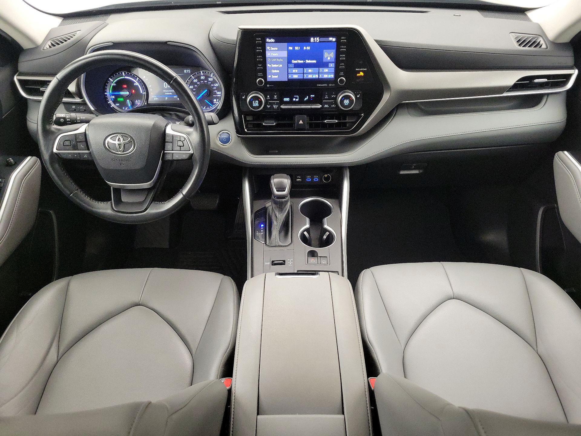 Thumbnail: 2022 Toyota Highlander - 9