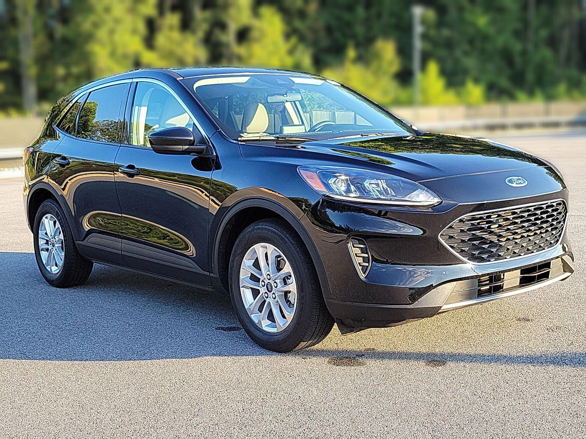Thumbnail: 2020 Ford Escape - 1