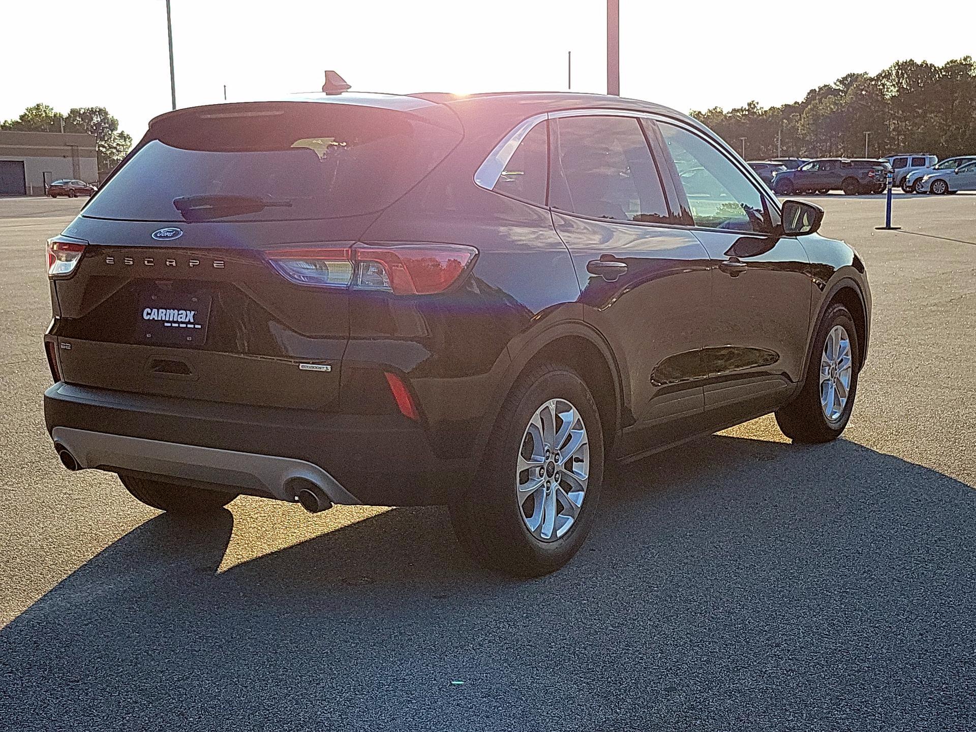 Thumbnail: 2020 Ford Escape - 5