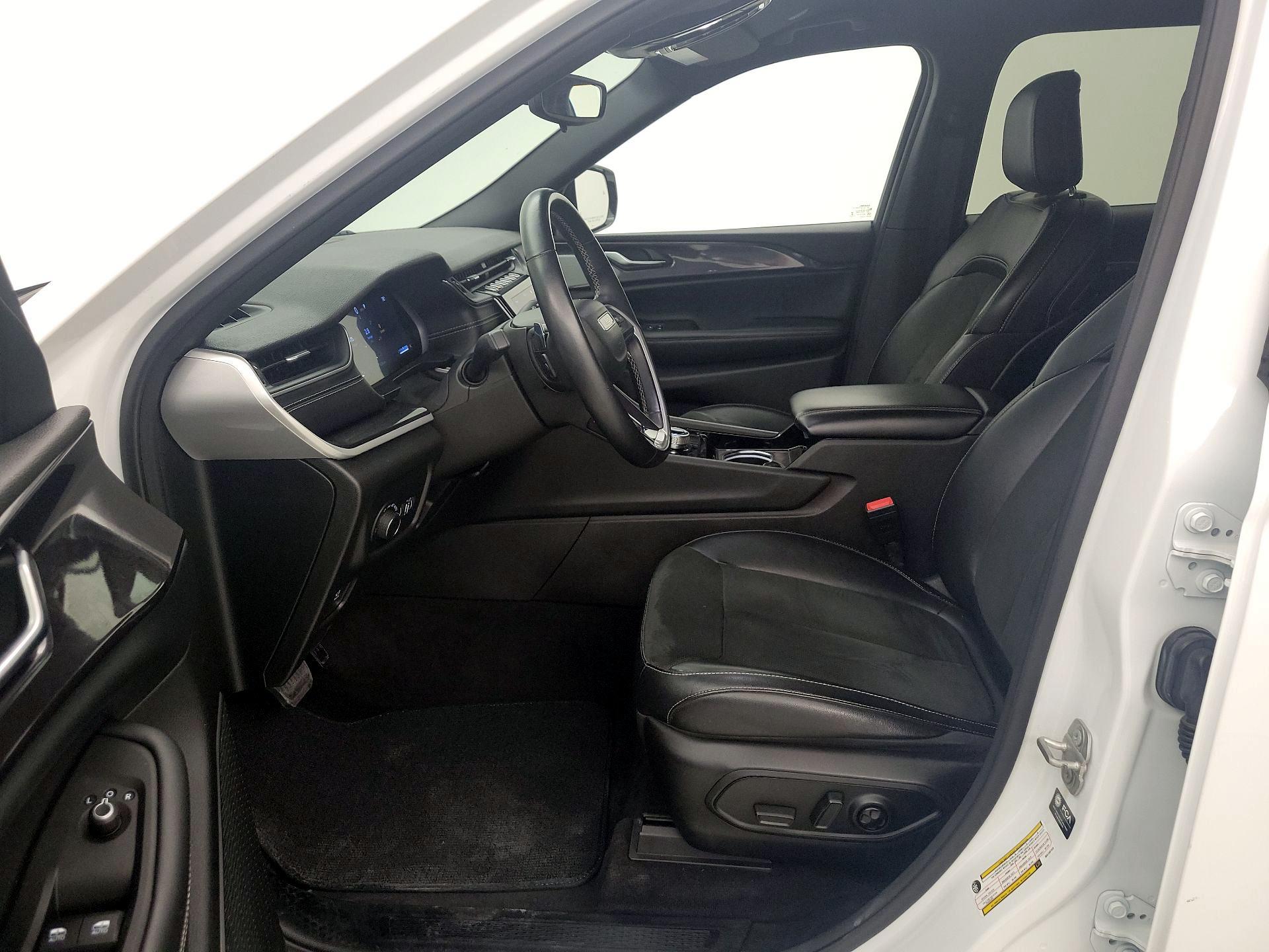 Thumbnail: 2021 Jeep Grand Cherokee L - 11