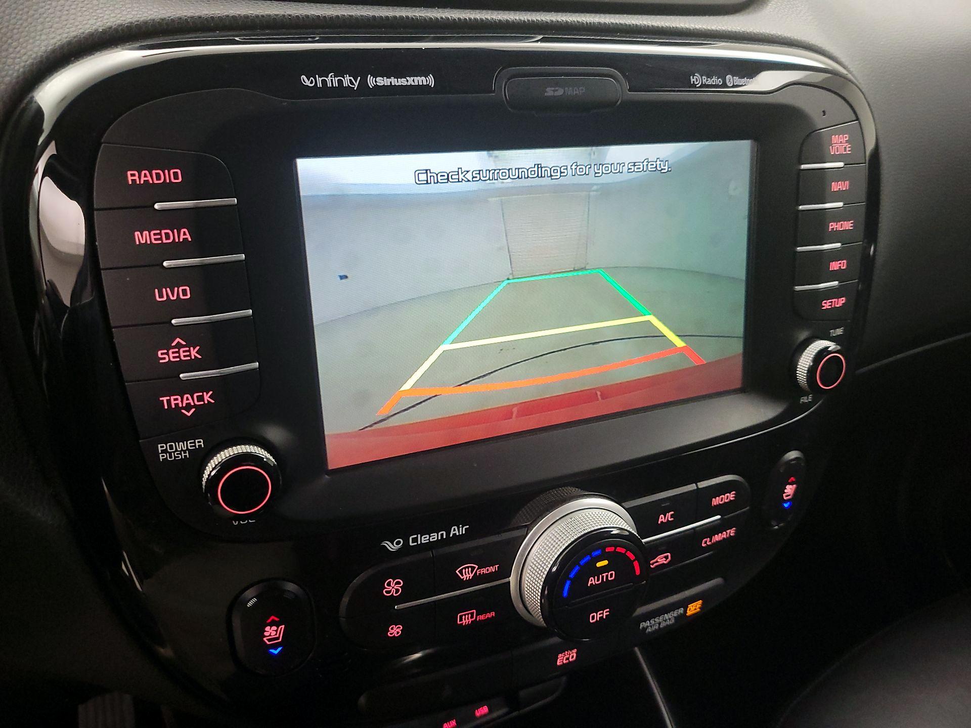 Thumbnail: 2016 Kia Soul - 15