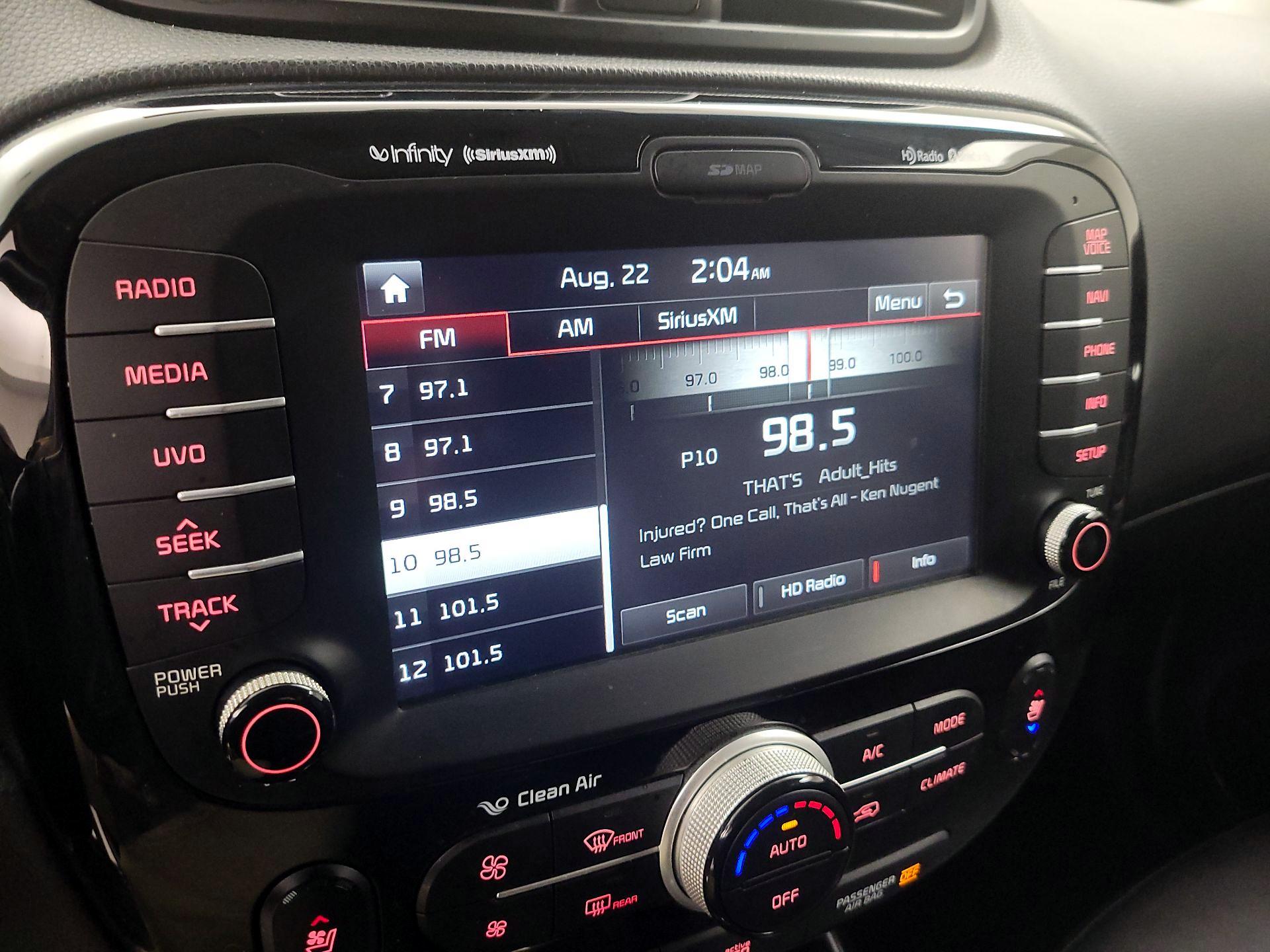 Thumbnail: 2016 Kia Soul - 16
