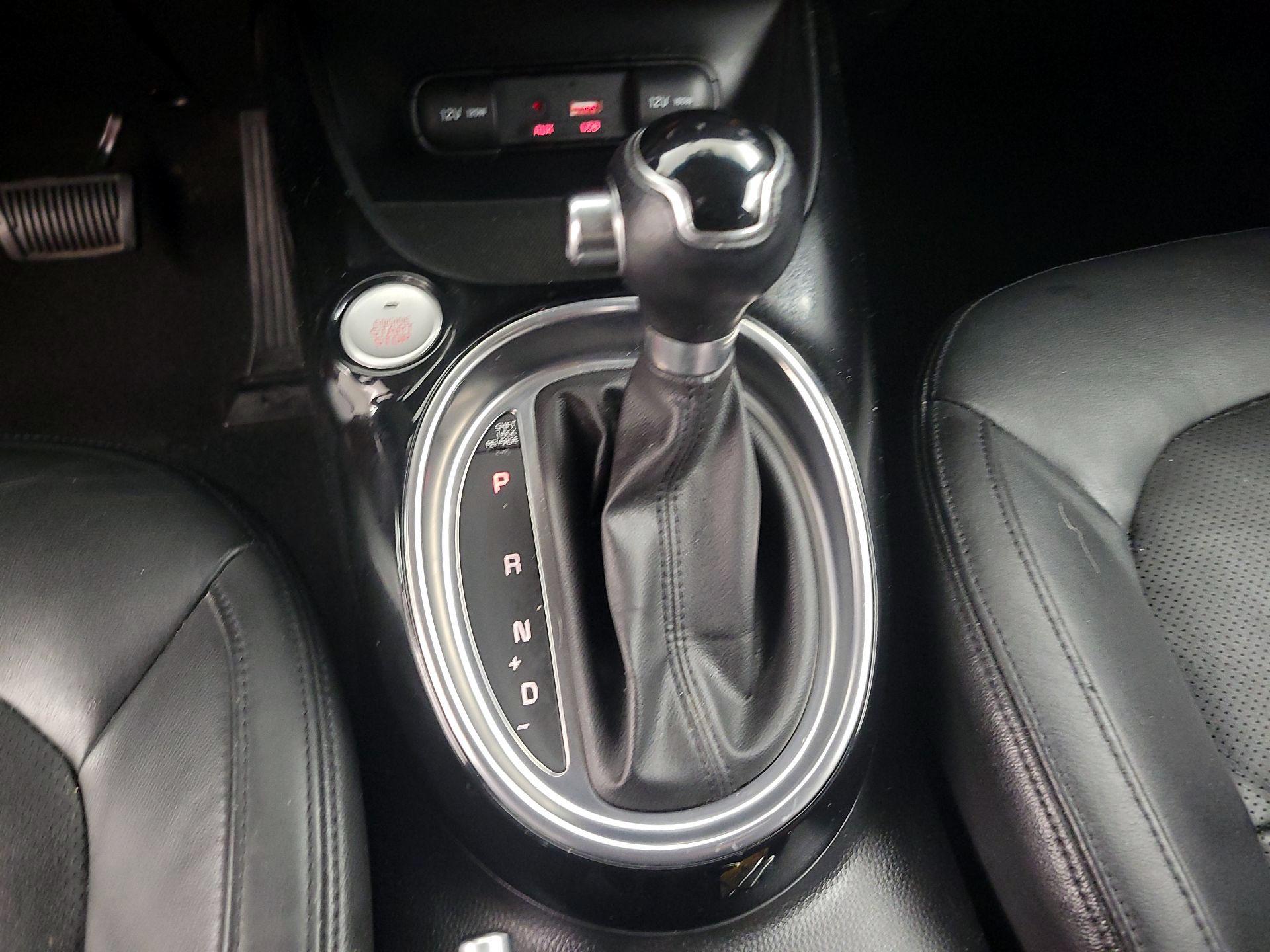 Thumbnail: 2016 Kia Soul - 18