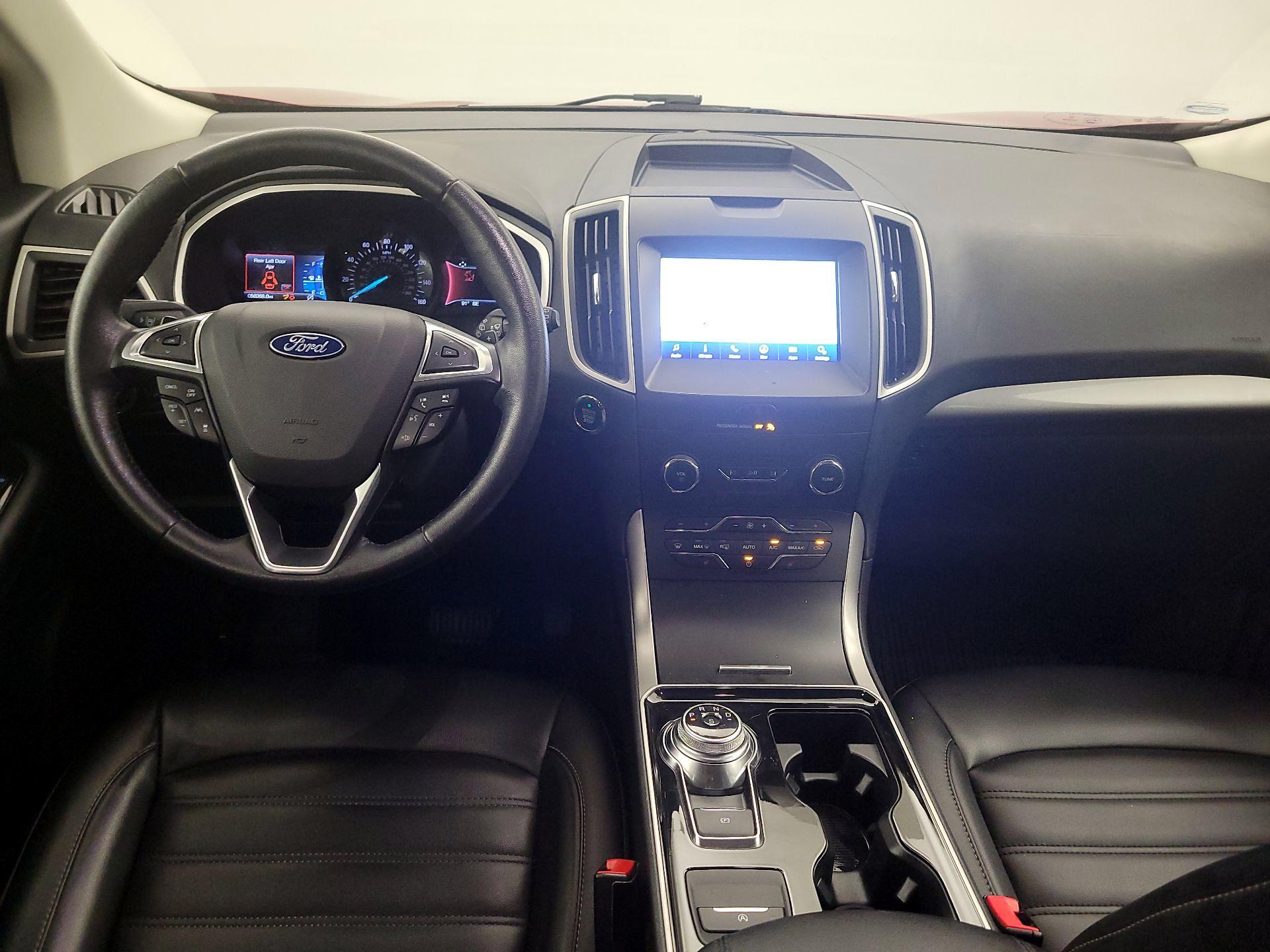 Thumbnail: 2020 Ford Edge - 9