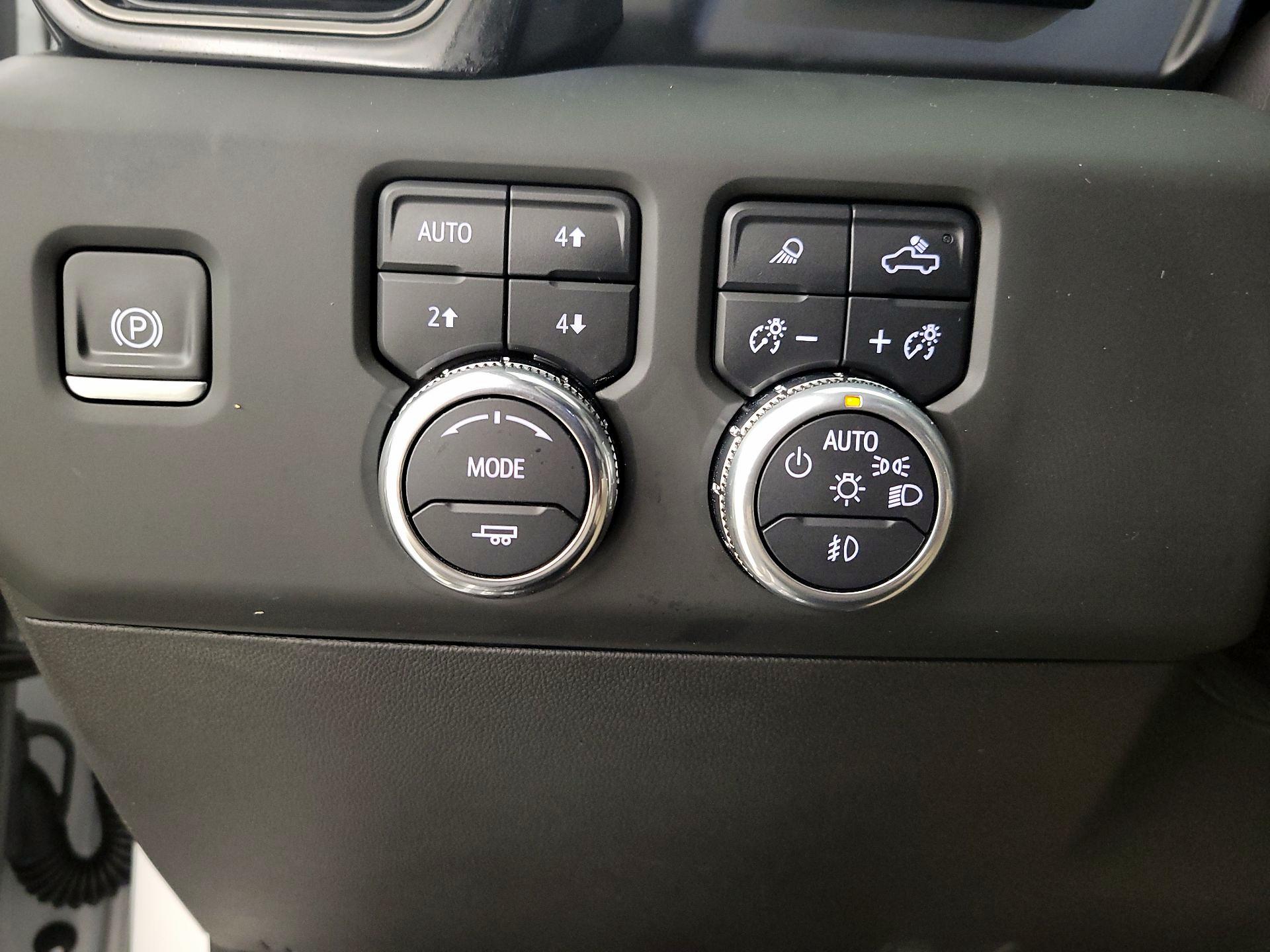 Thumbnail: 2024 GMC Sierra 1500 - 13