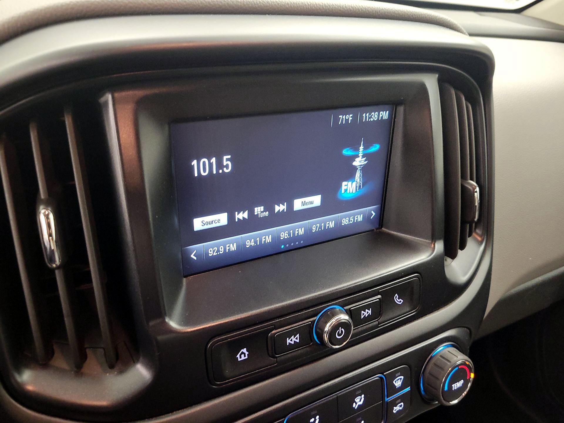 Thumbnail: 2018 Chevrolet Colorado - 15