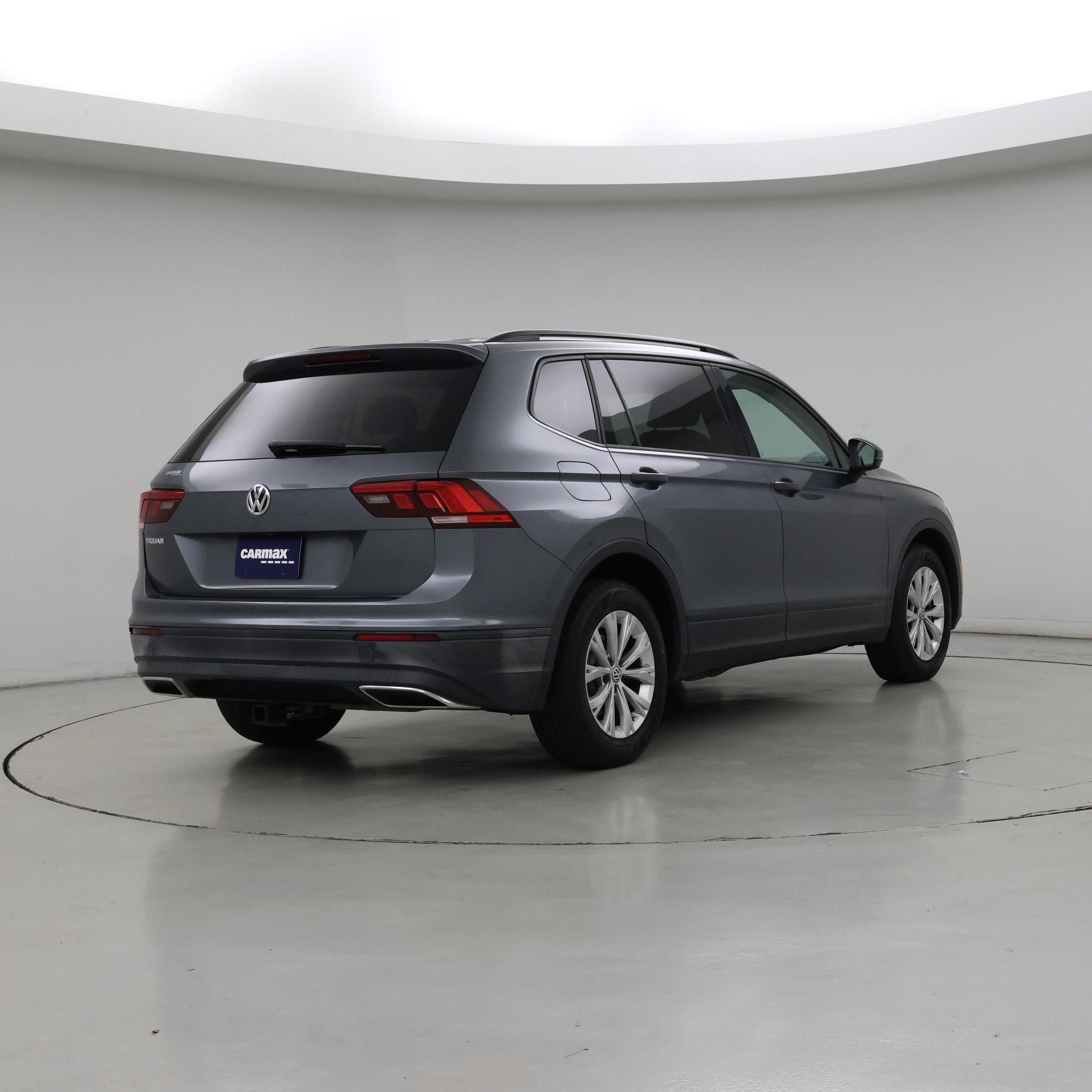Thumbnail: 2019 Volkswagen Tiguan - 8