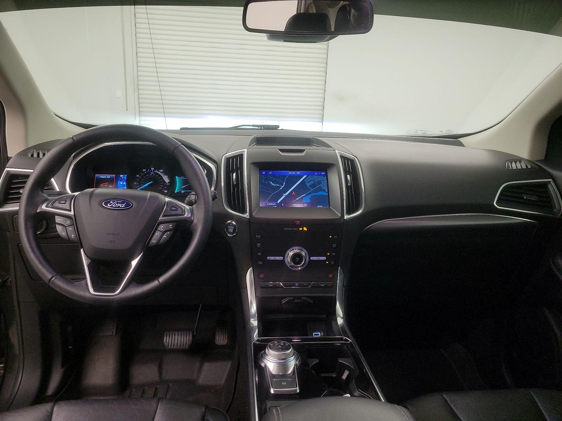 Thumbnail: 2020 Ford Edge - 9