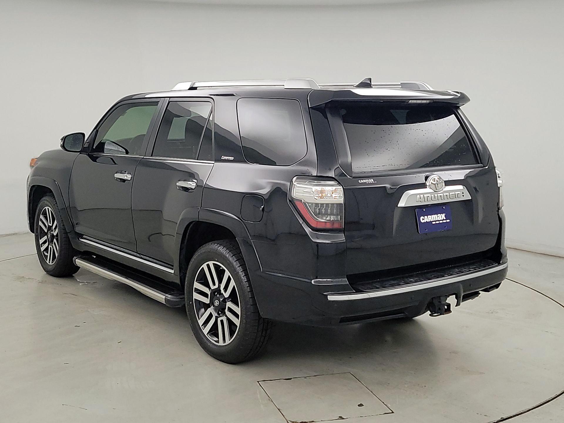 Thumbnail: 2020 Toyota 4Runner - 7
