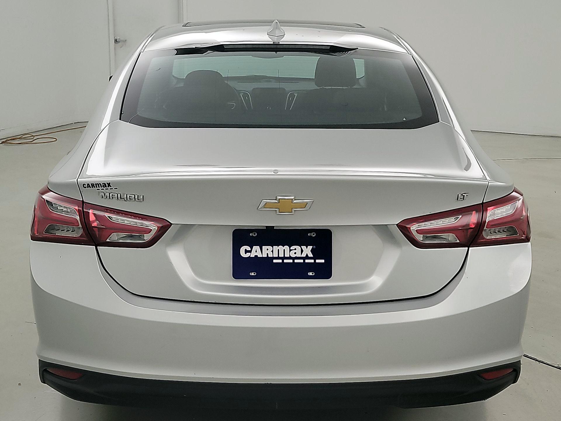Thumbnail: 2022 Chevrolet Malibu - 6