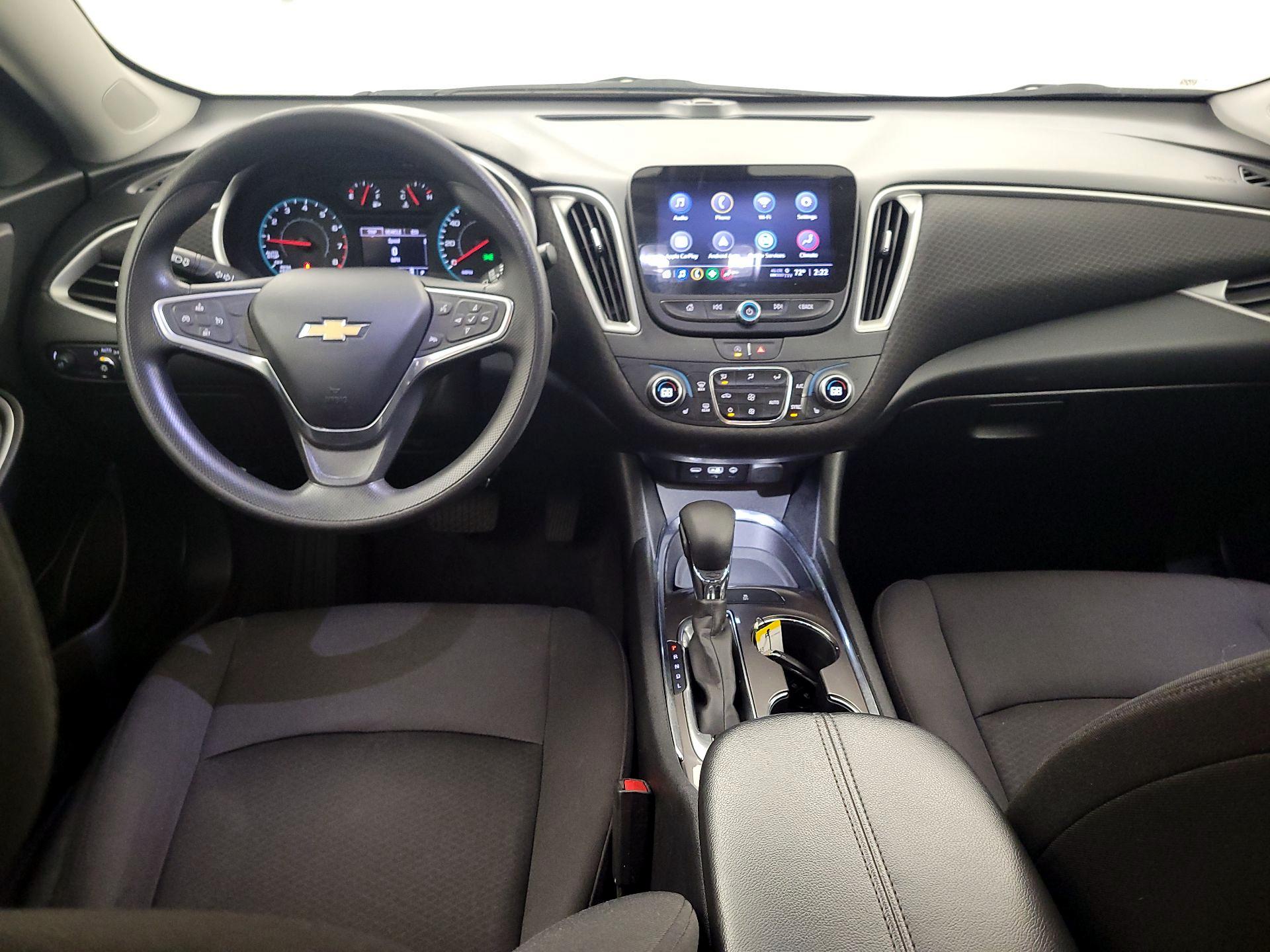 Thumbnail: 2022 Chevrolet Malibu - 8