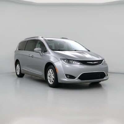 Gray 2020 Chrysler Pacifica Touring L