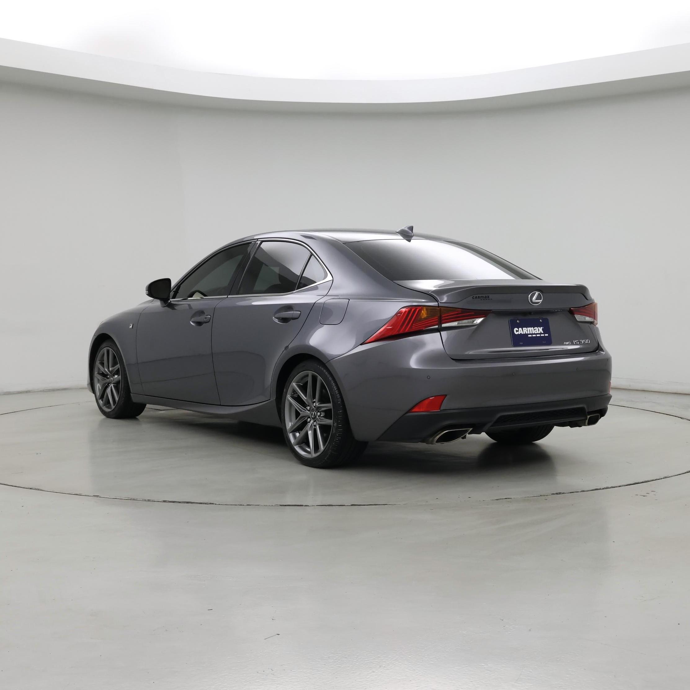 Thumbnail: 2018 Lexus IS - 2