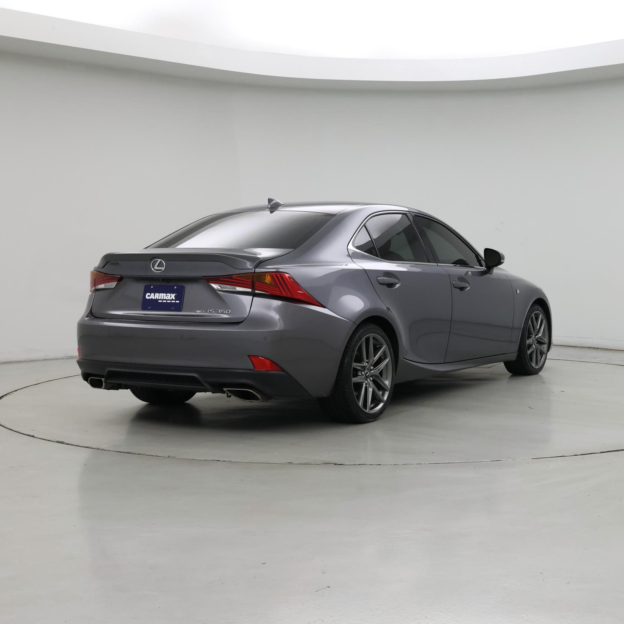 Thumbnail: 2018 Lexus IS - 8