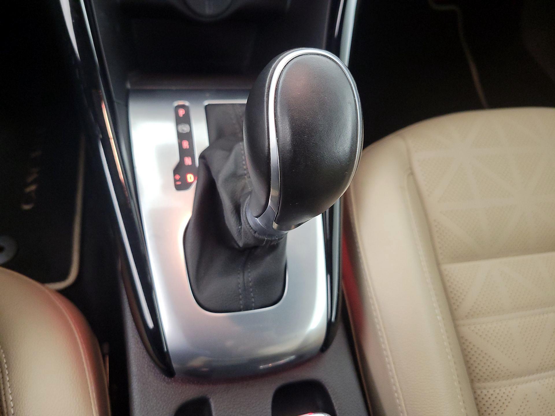 Thumbnail: 2016 Buick Cascada - 16