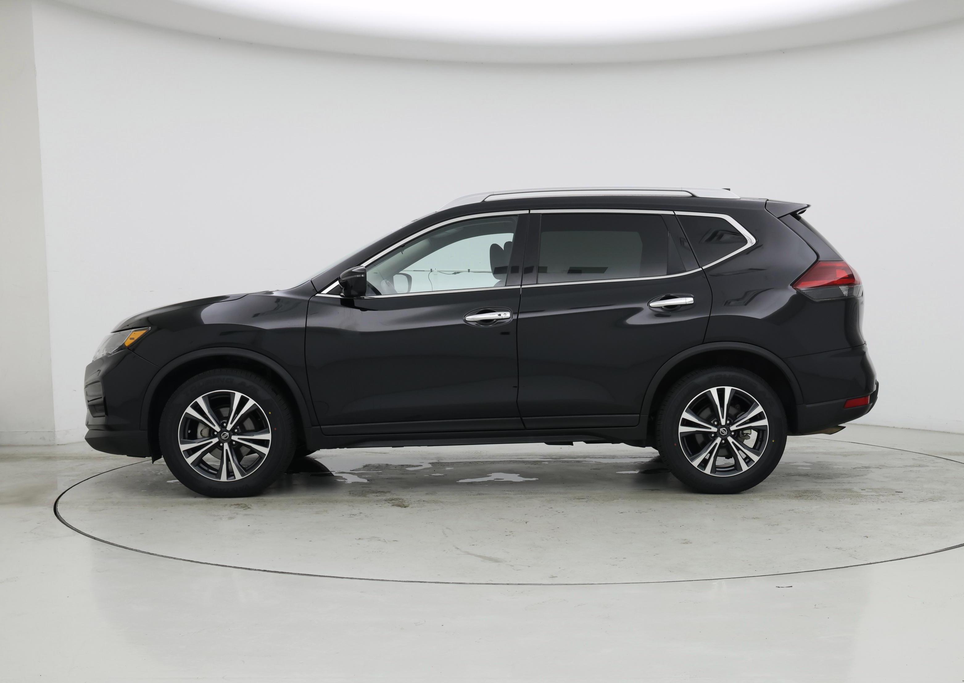 Thumbnail: 2020 Nissan Rogue - 3