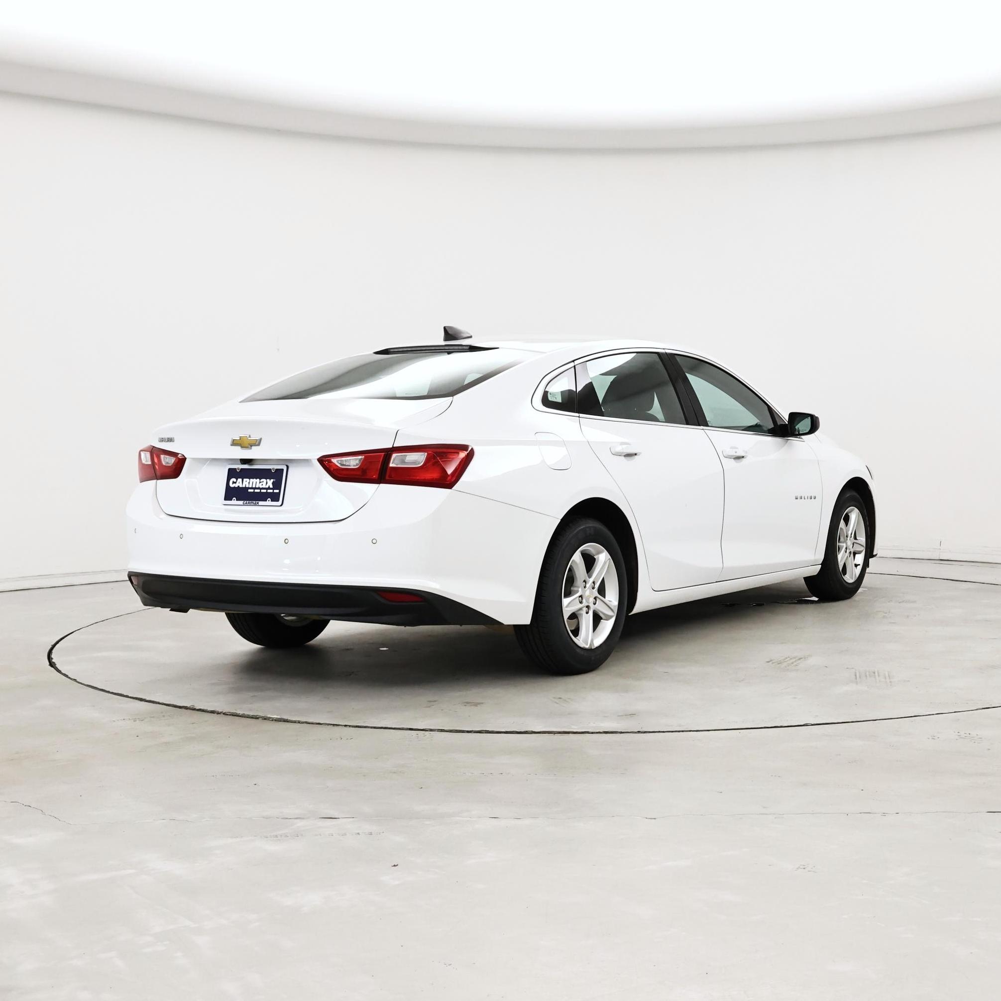 Thumbnail: 2023 Chevrolet Malibu - 8