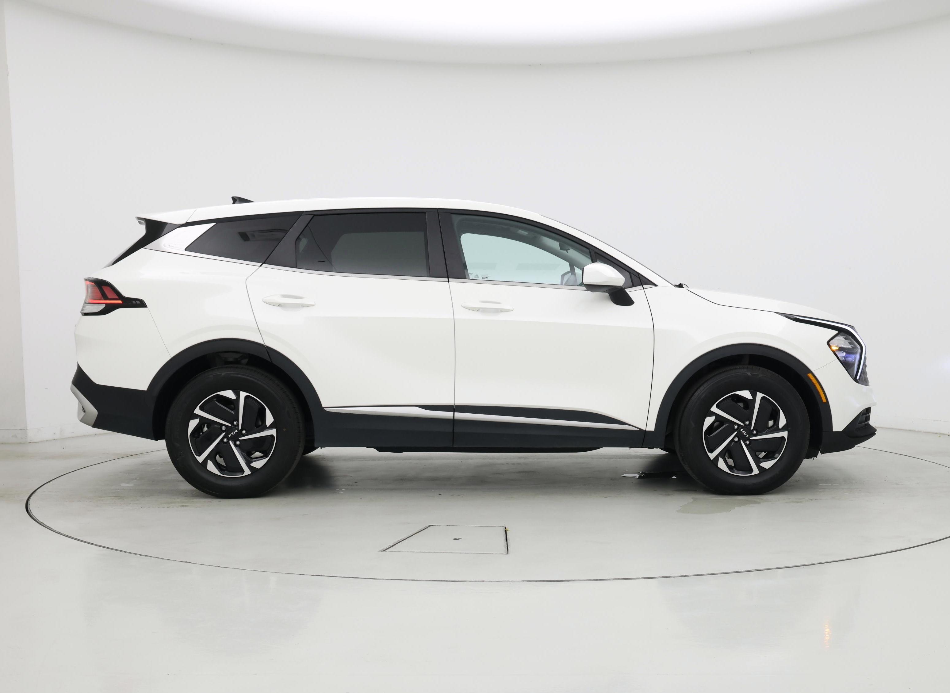 Thumbnail: 2023 Kia Sportage - 7
